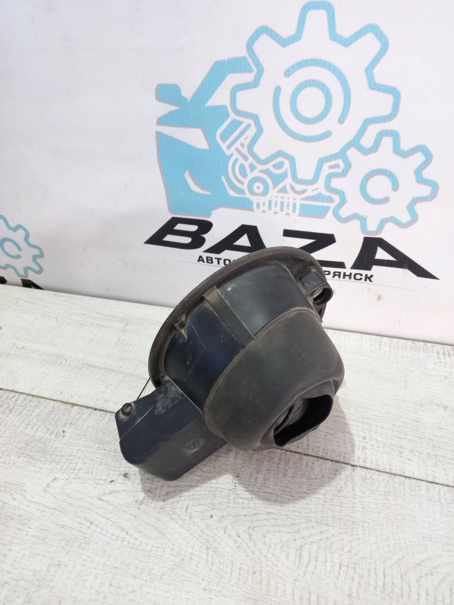 Лючок бензобака Volkswagen Polo 5, 2000 рублей, Брянск