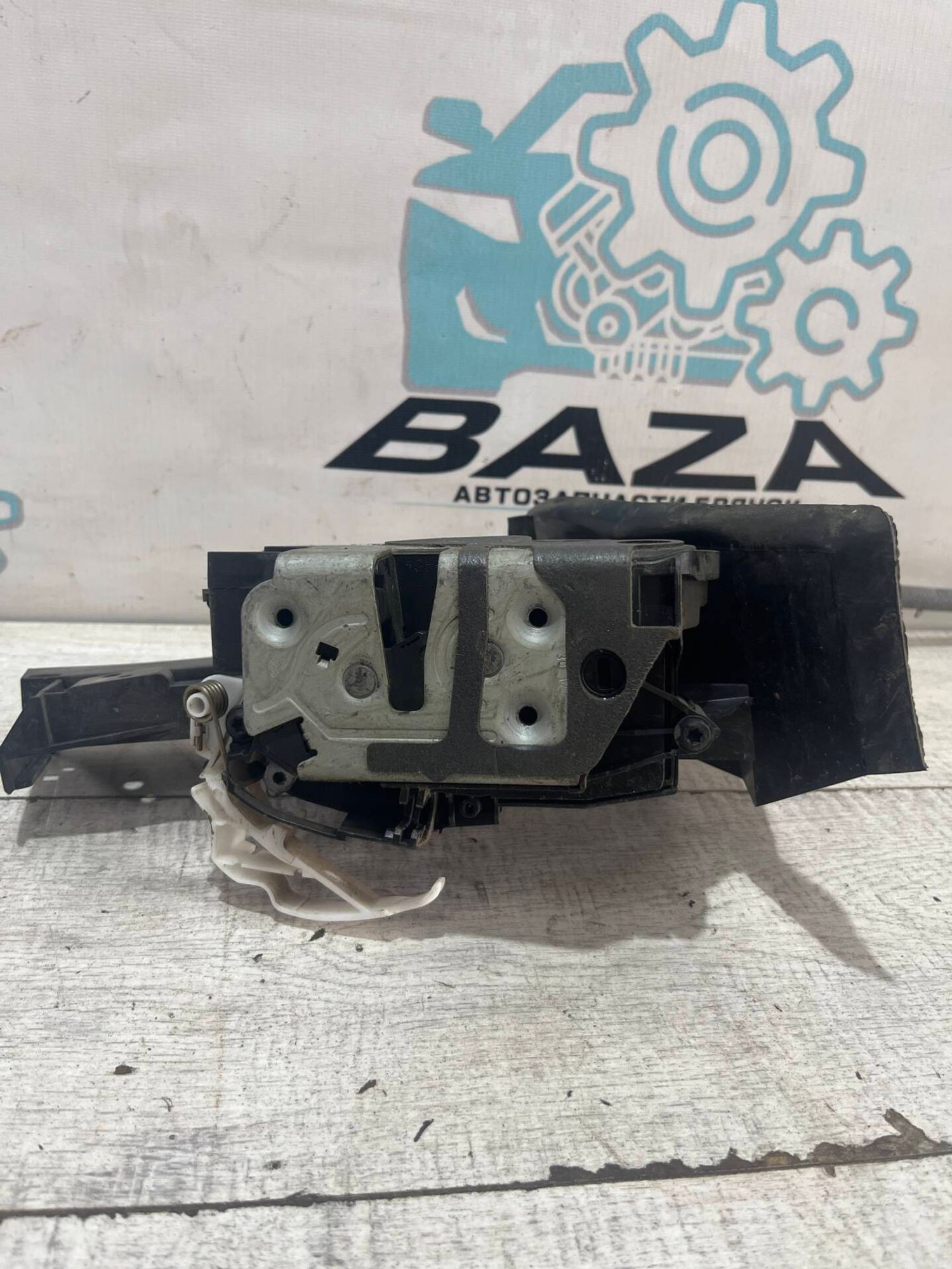 Замок двери задней правой Ford Focus 3, 2000 рублей, Брянск