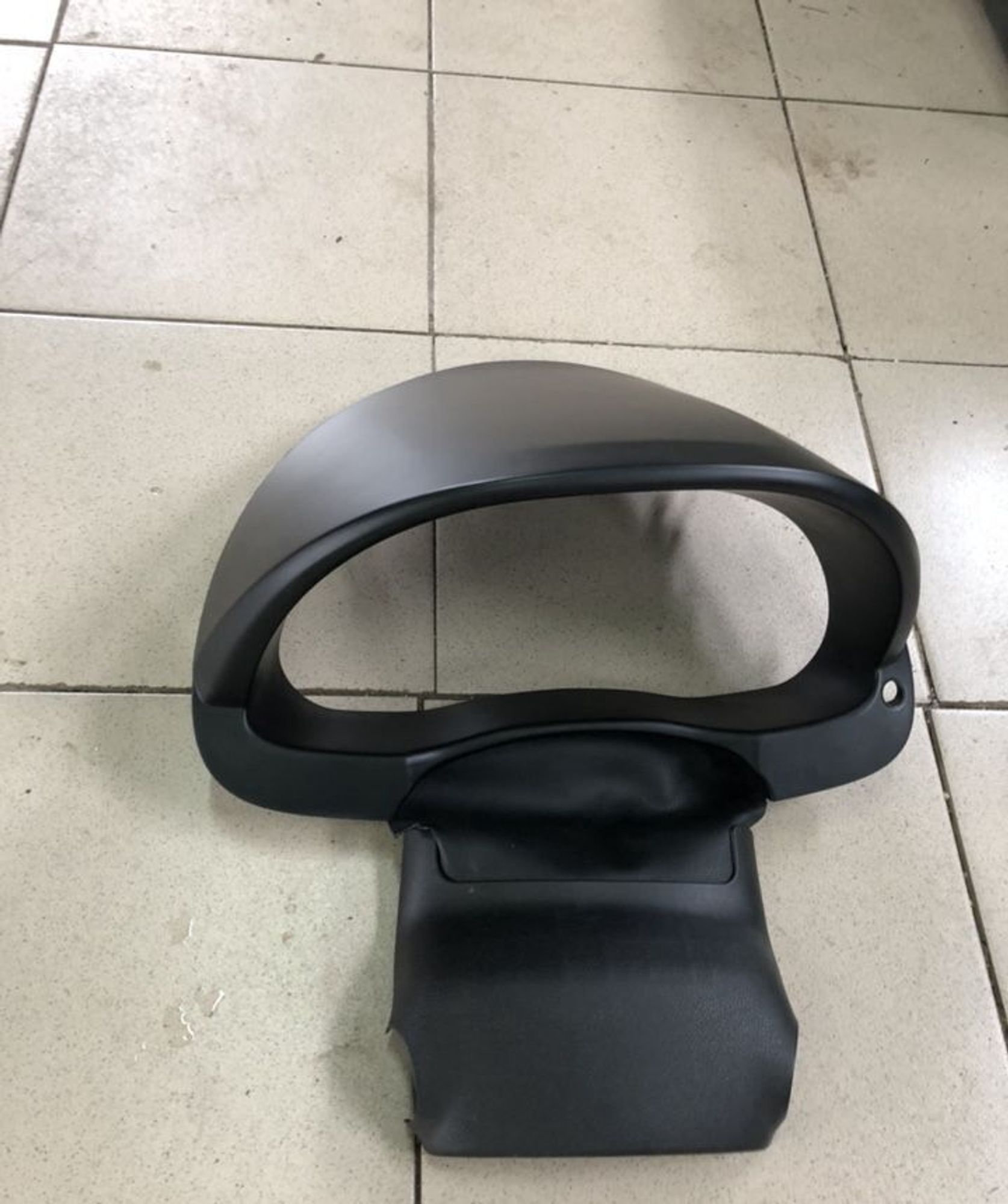 Накладка панели приборов Hyundai Solaris, 1000 рублей, Брянск