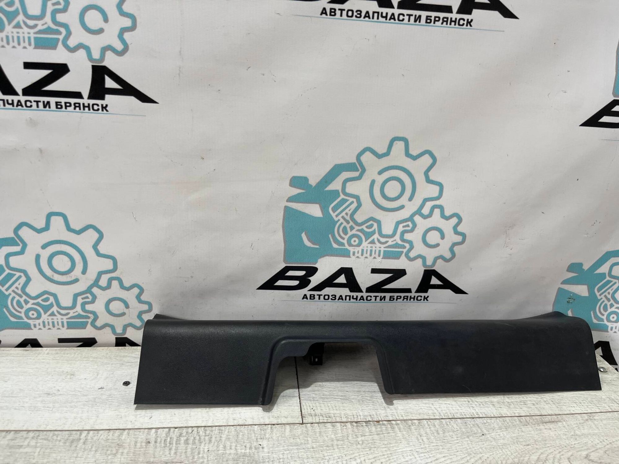 Накладка переднего левого порога Hyundai ix35, 1000 рублей, Брянск