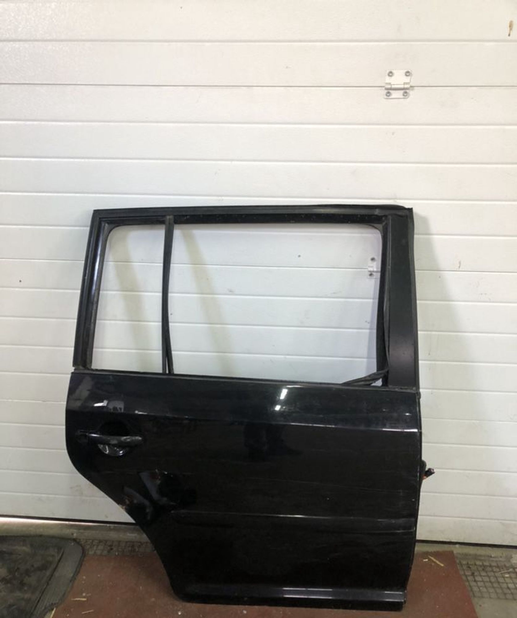 Дверь задняя правая VW Volkswagen Touran, 3500 рублей, Брянск