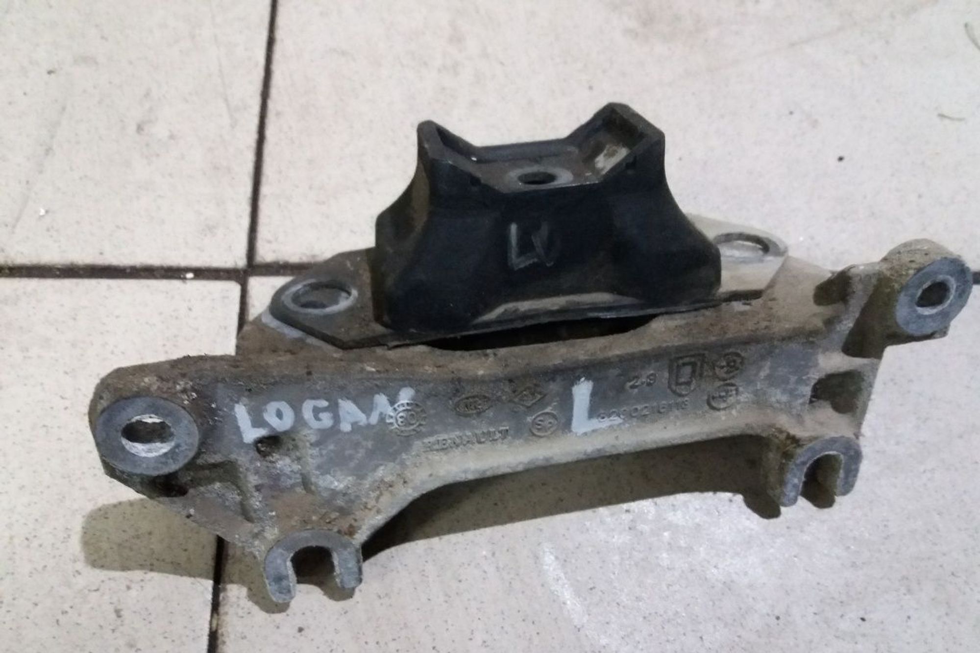 Подушка МКПП Renault Logan 1, 1000 рублей, Брянск
