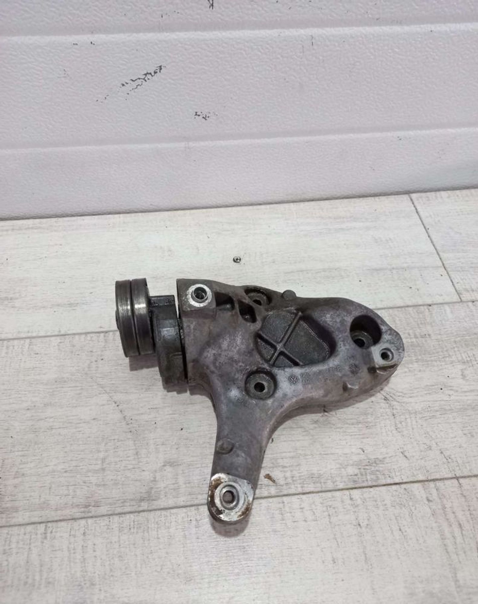 Натяжитель ремня Skoda Octavia A5, 2000 рублей, Брянск