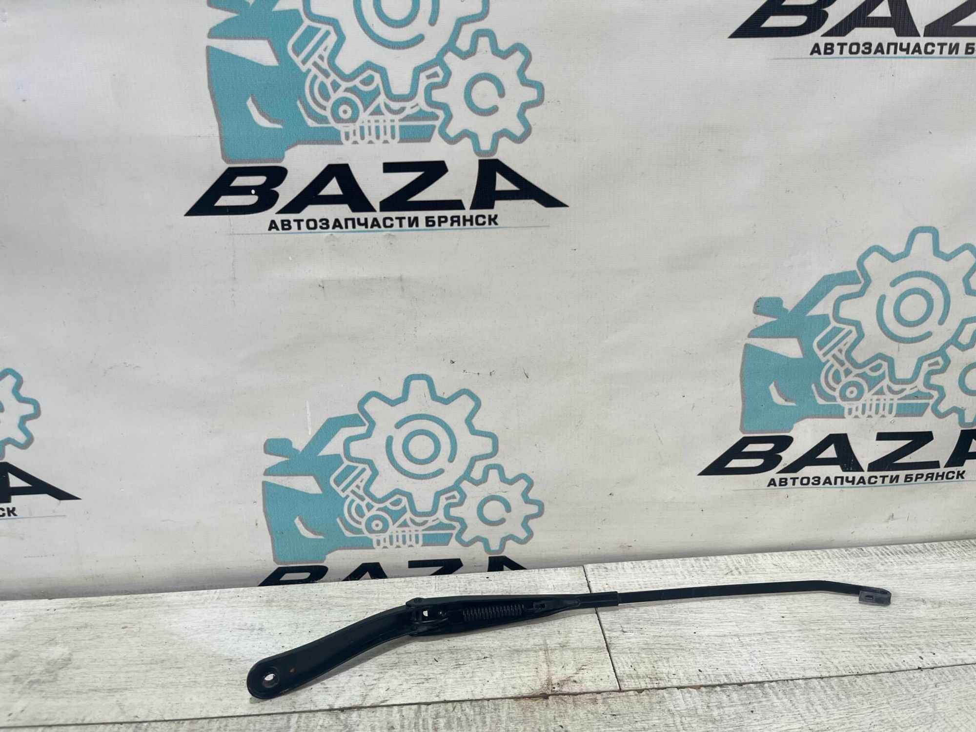 Поводок стеклоочистителя левый Renault Sandero, 500 рублей, Брянск