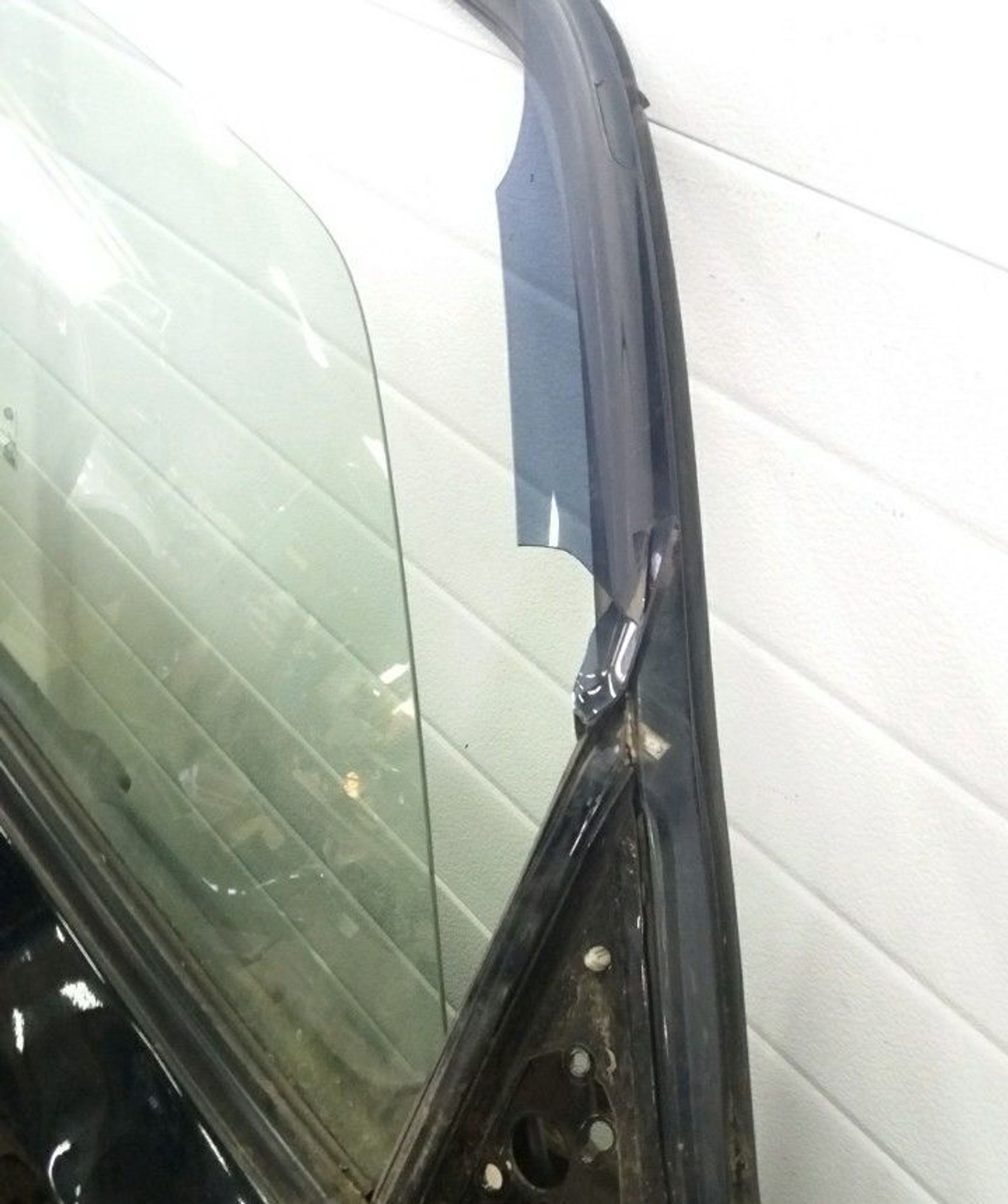 Дверь передняя правая Mitsubishi Pajero 4, 12000 рублей, Брянск