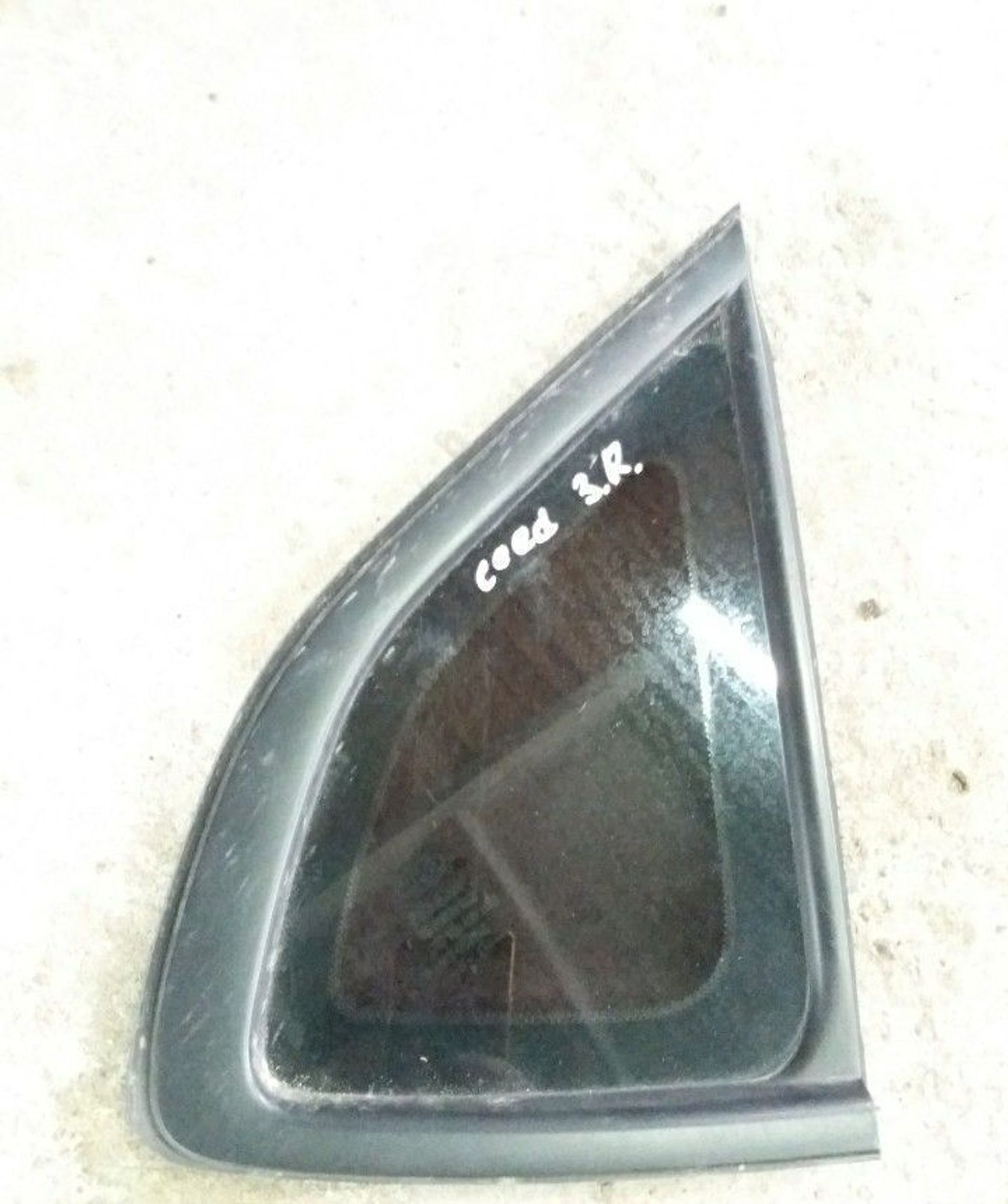 Форточка задняя правая Kia Ceed 2 JD, 1500 рублей, Брянск