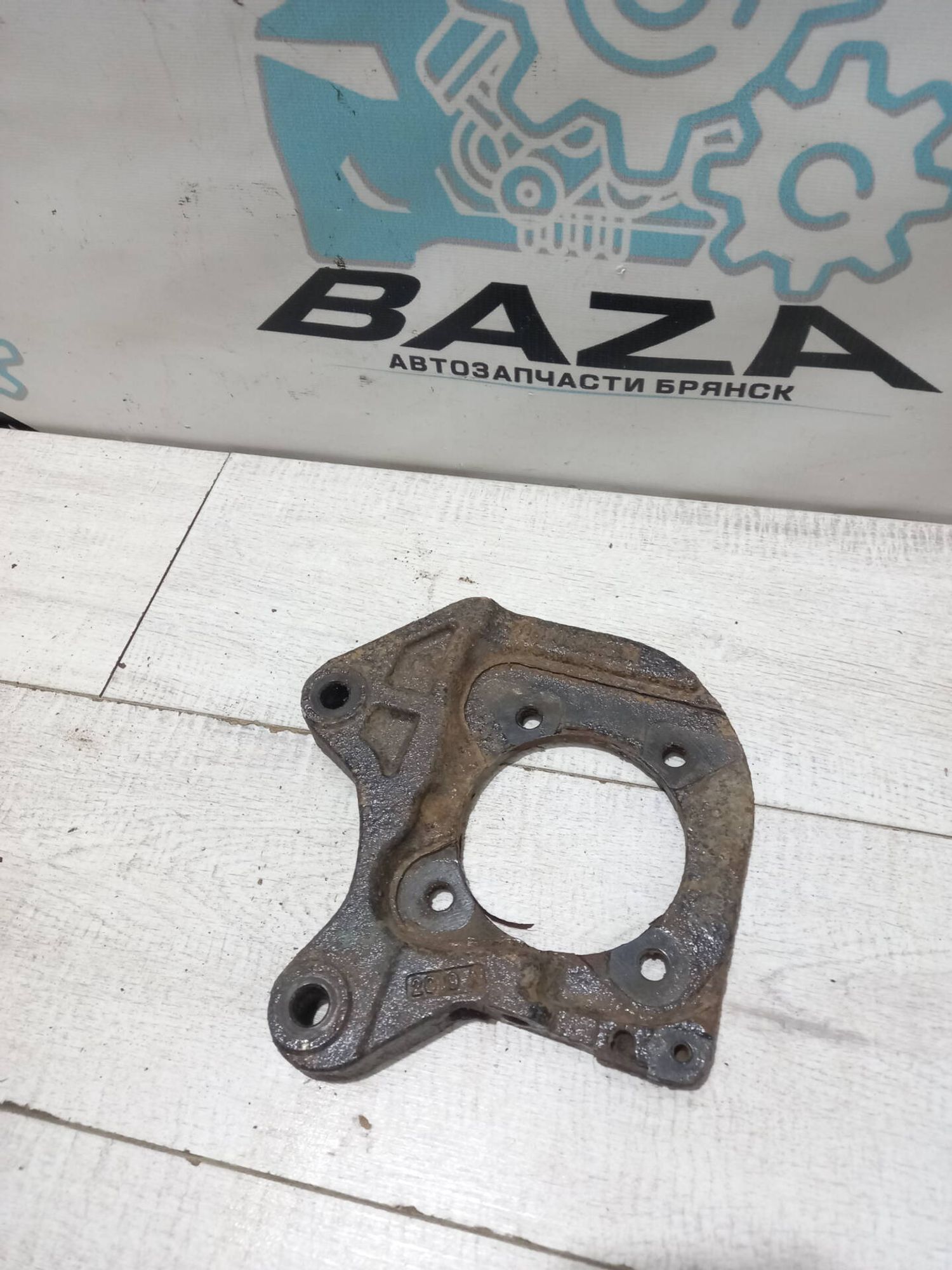 Кронштейн заней правой ступицы Chevrolet Cruze, 600 рублей, Брянск