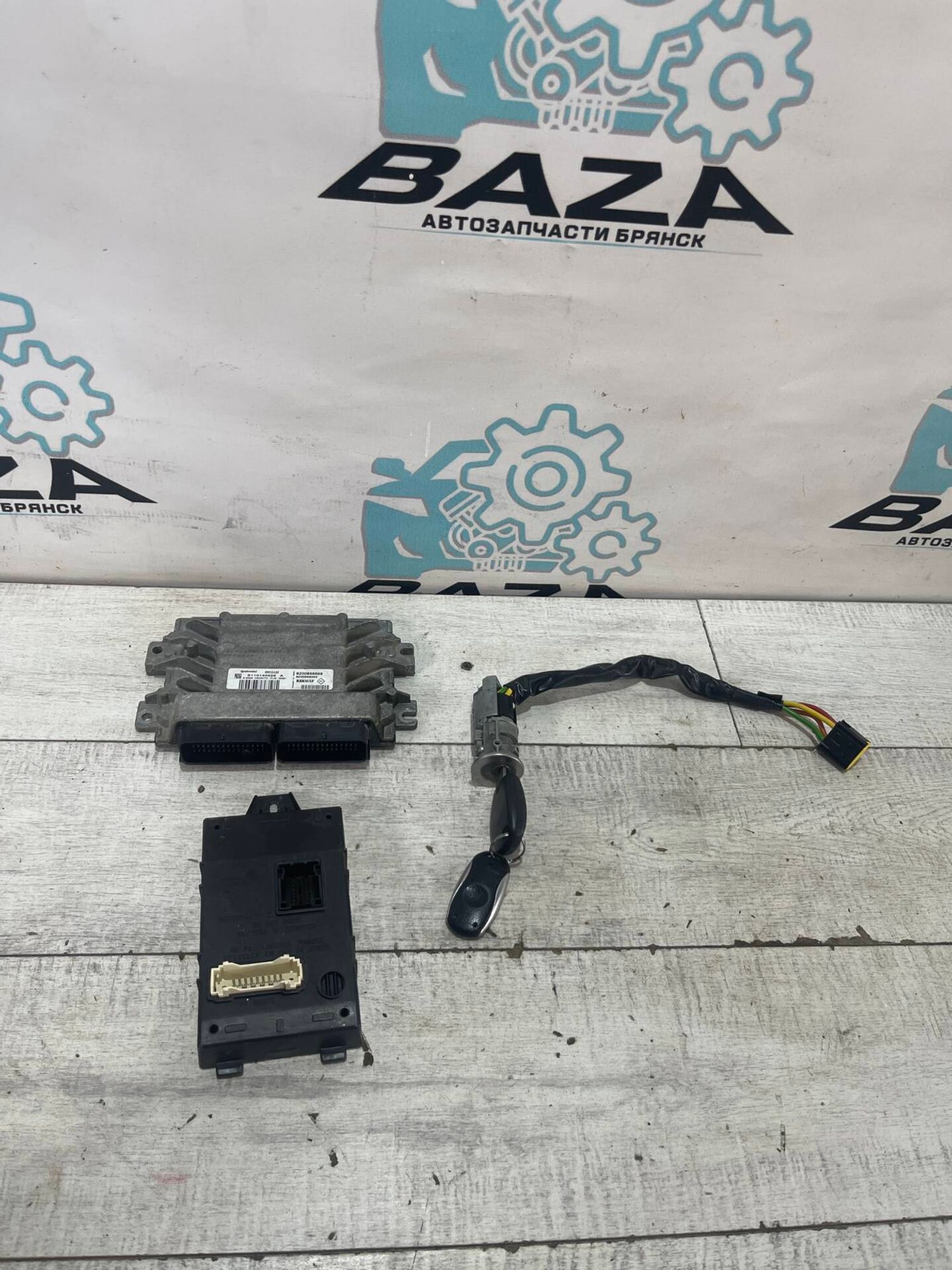 Комплект ЭБУ Renault Sandero, 10000 рублей, Брянск