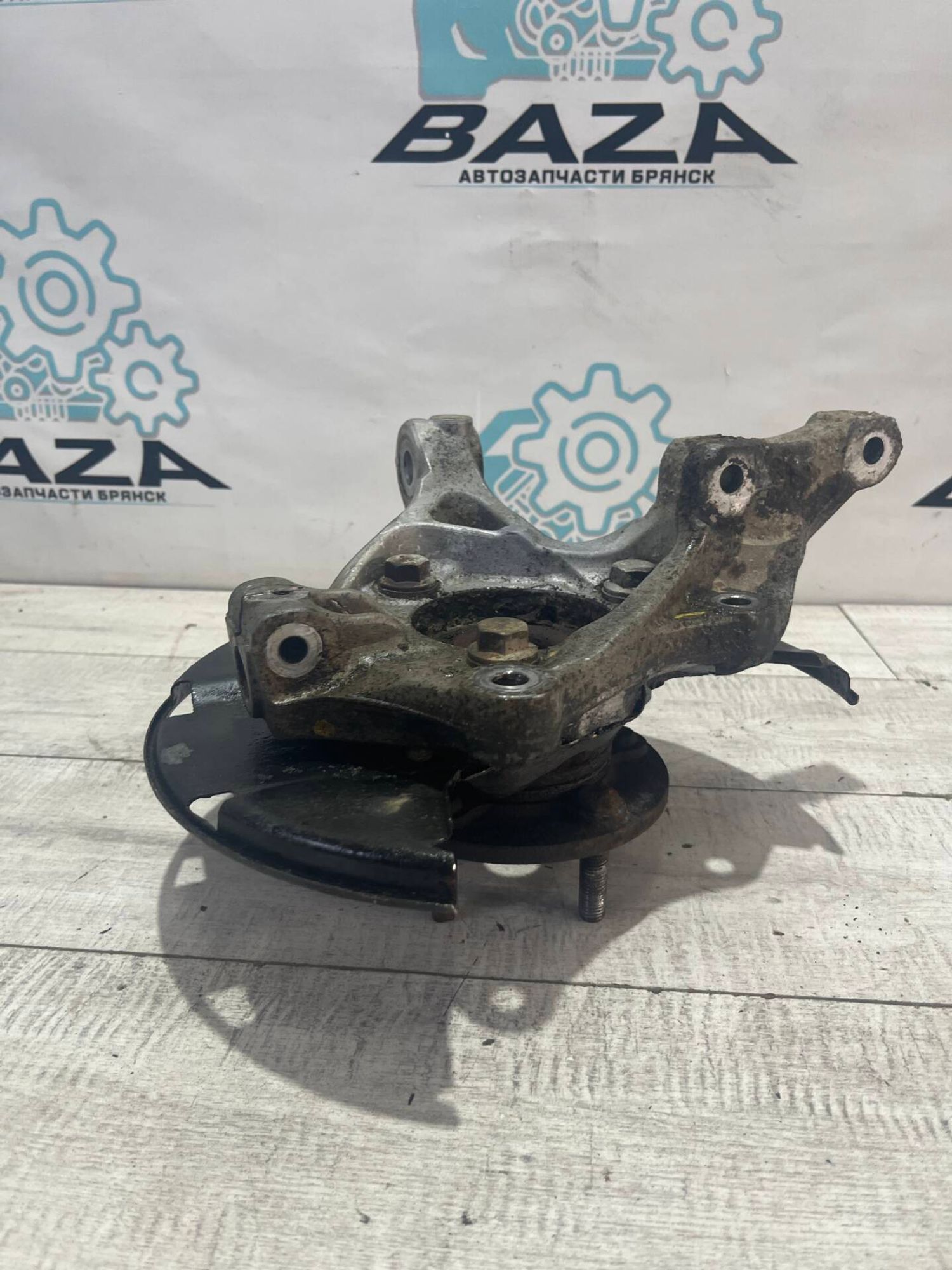 Кулак передний левый Chevrolet Cruze, 4000 рублей, Брянск