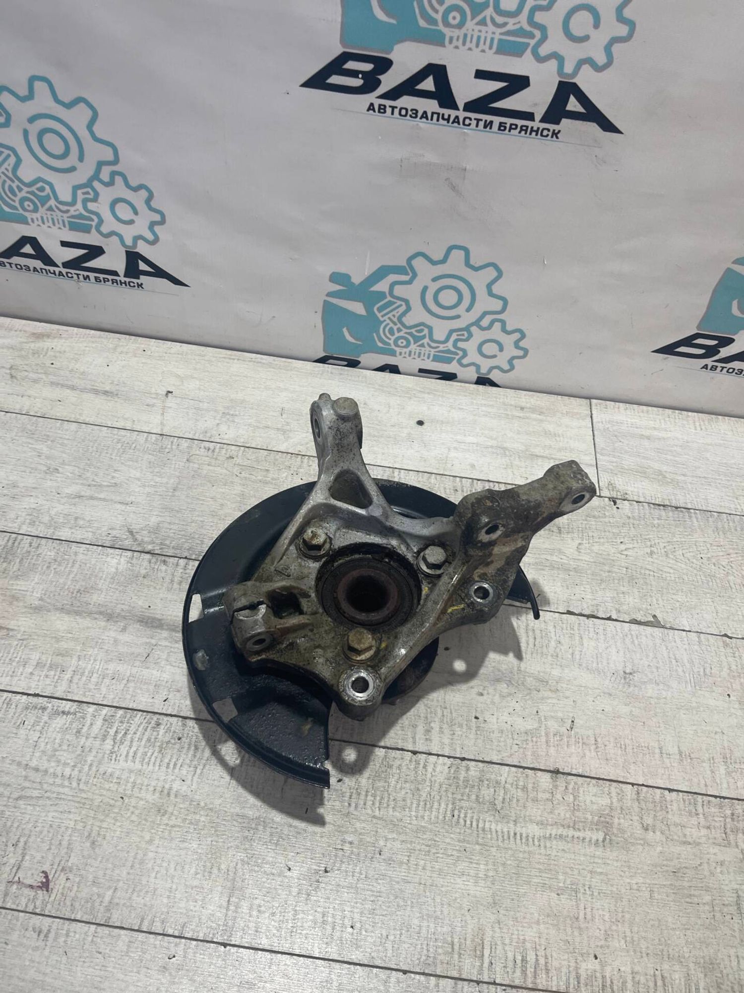 Кулак передний левый Chevrolet Cruze, 4000 рублей, Брянск