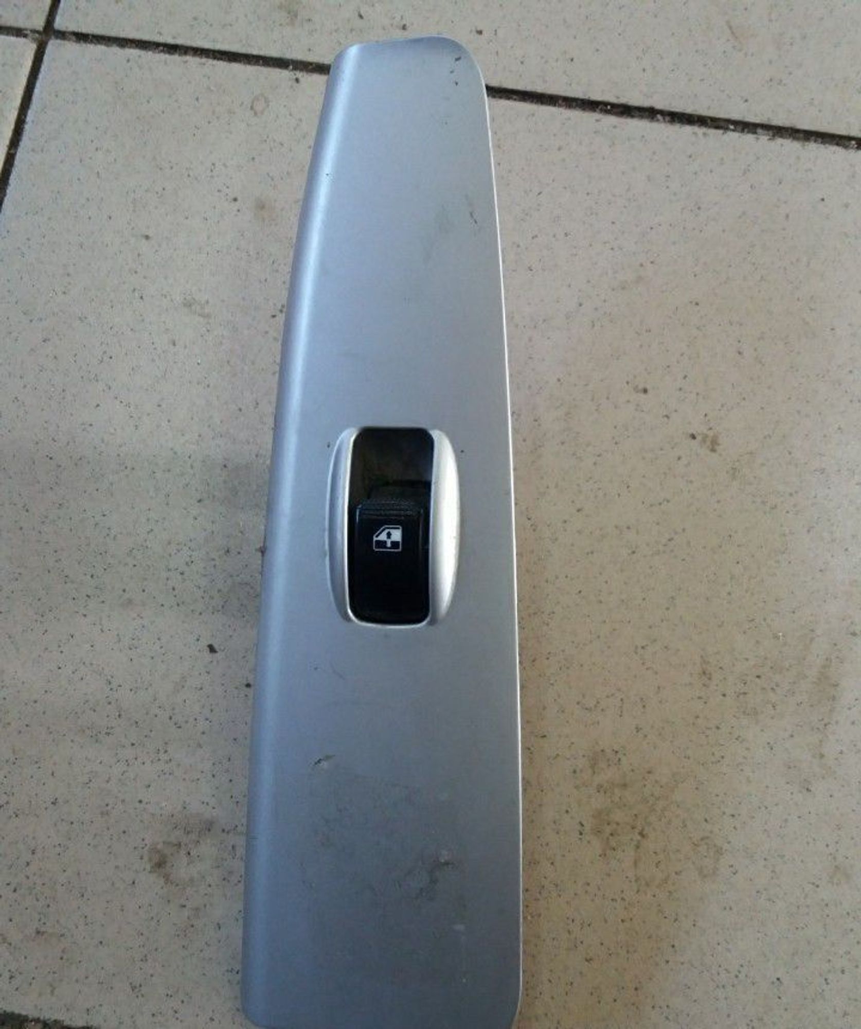 Кнопка стеклоподъемника передней правой двери Kia cerato 1, 500 рублей, Брянск