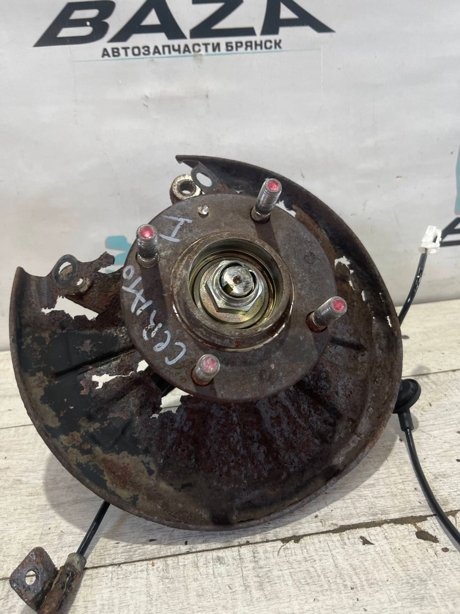 Кулак задний правый Kia Cerato 1, 1500 рублей, Брянск