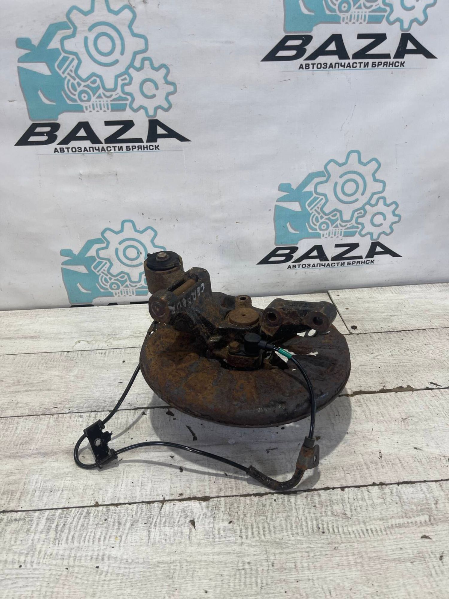 Кулак задний правый Kia Cerato 1, 1500 рублей, Брянск