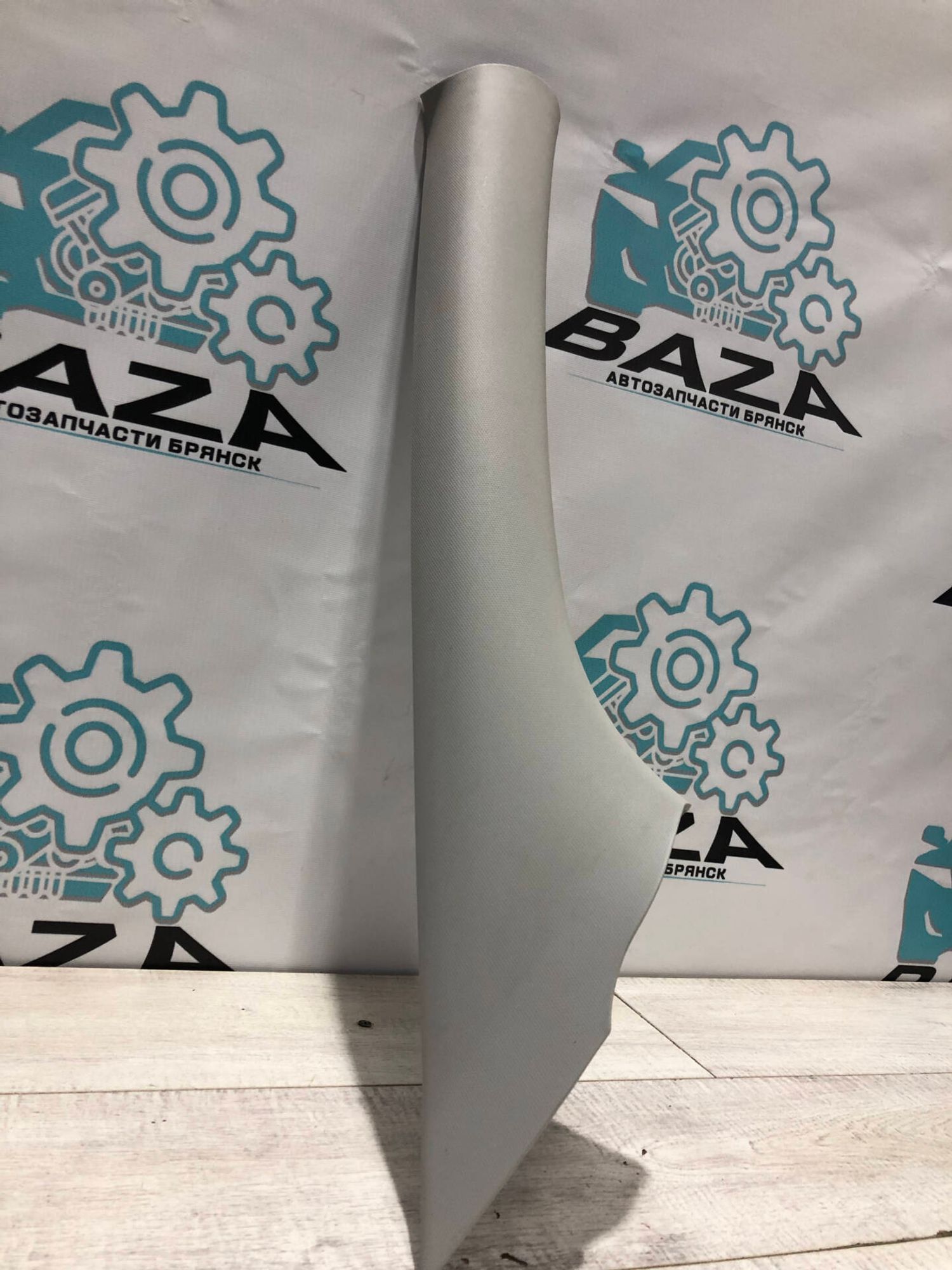 Обшивка передней правой стойки  Volkswagen Polo, 1000 рублей, Брянск