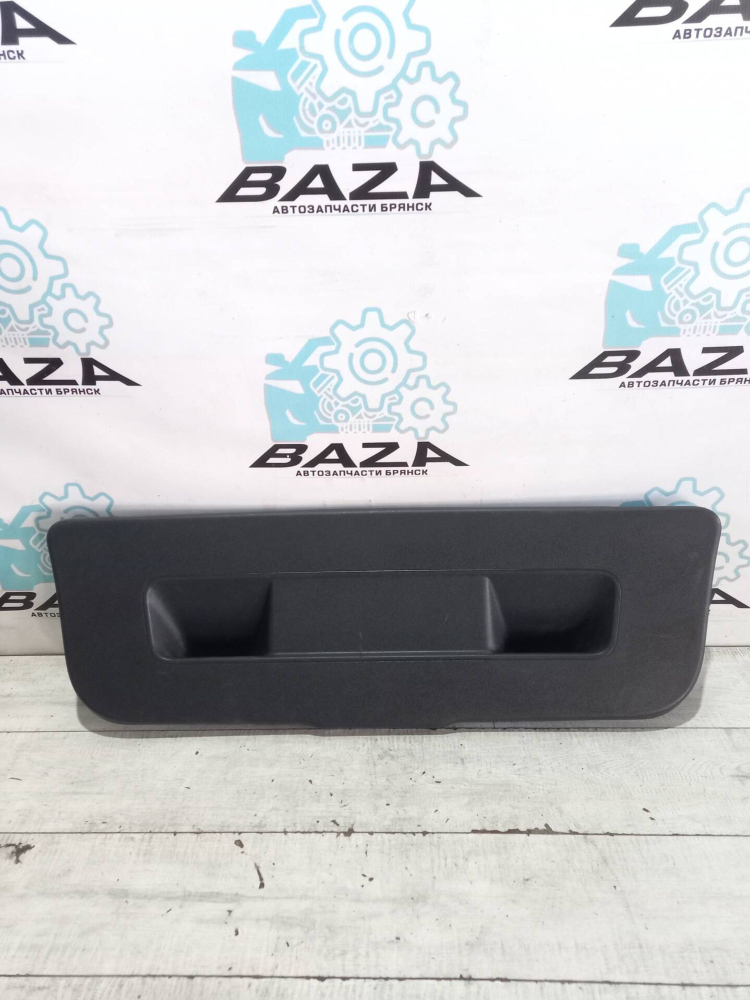 Накладка крышки багажника Volkswagen Polo, 1000 рублей, Брянск