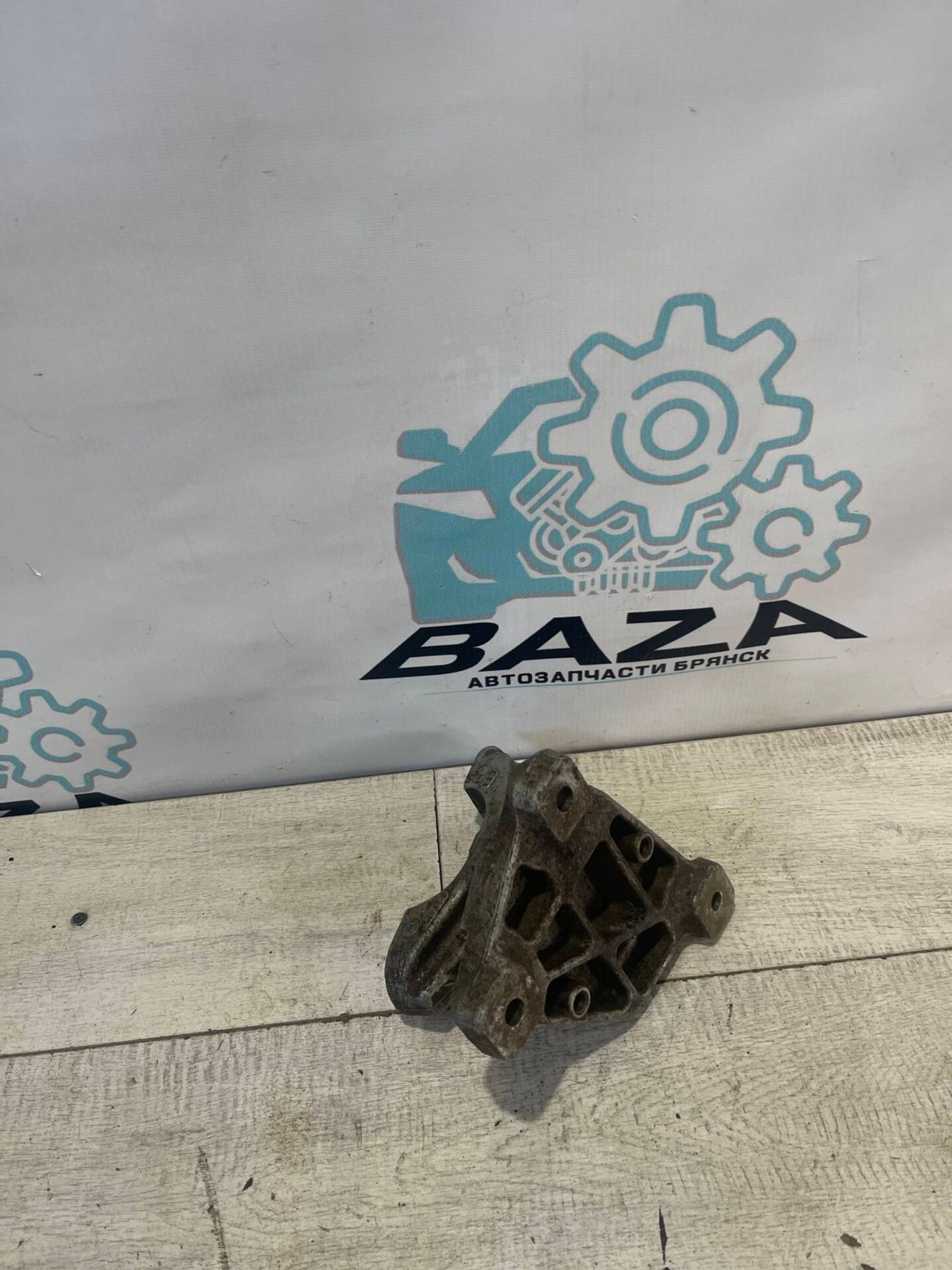 Кронштейн опоры двигателя Honda CR-V 3, 1000 рублей, Брянск