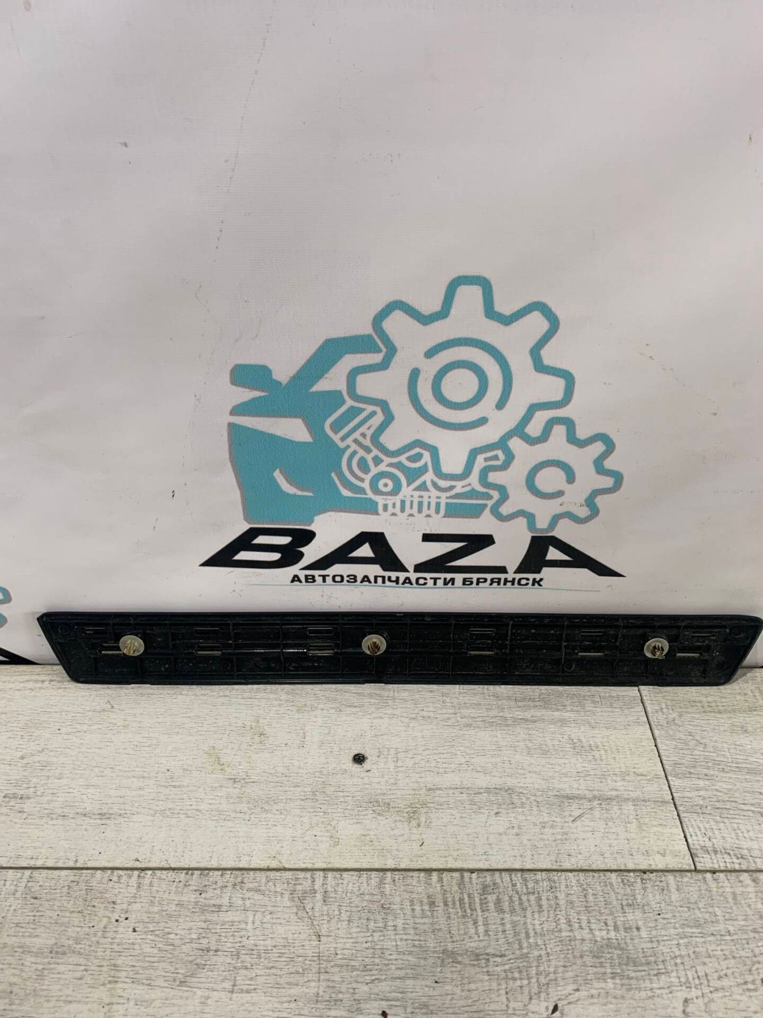 Накладка переднего порога Toyota CamryV55, 2000 рублей, Брянск