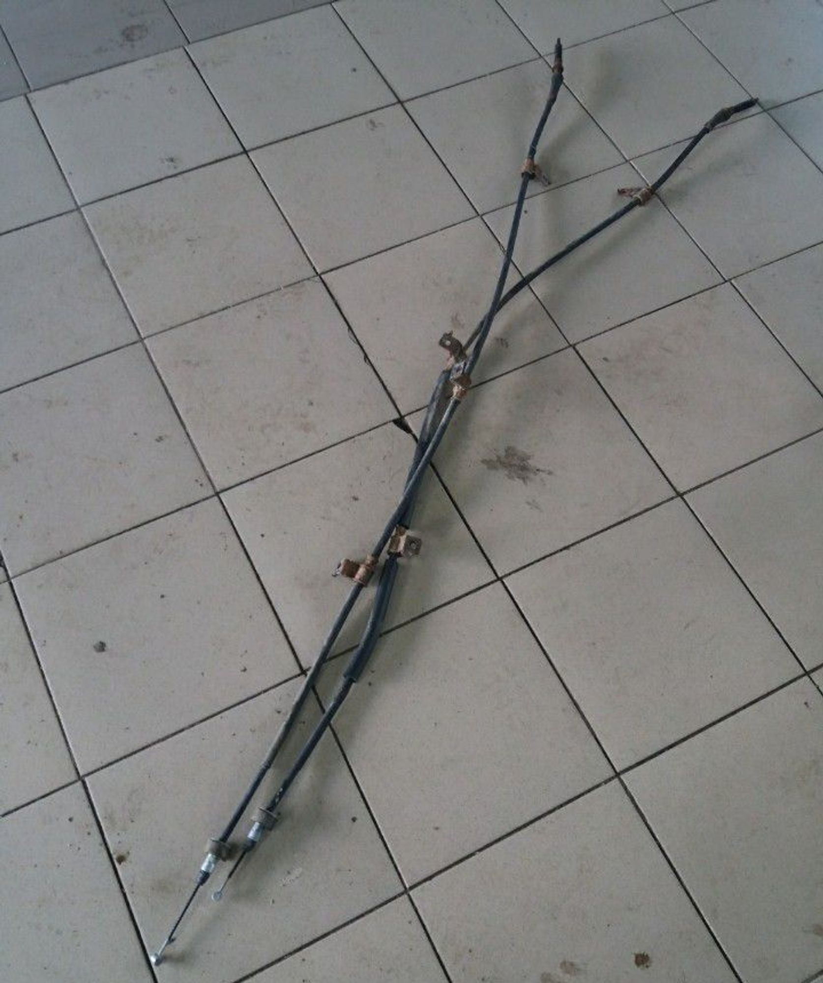 Тросик ручника Kia Ceed 1 ED, 1000 рублей, Брянск