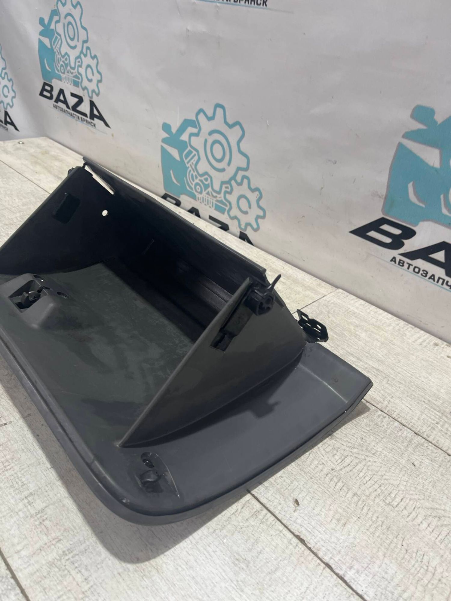 Бардачок Kia Spectra, 1000 рублей, Брянск