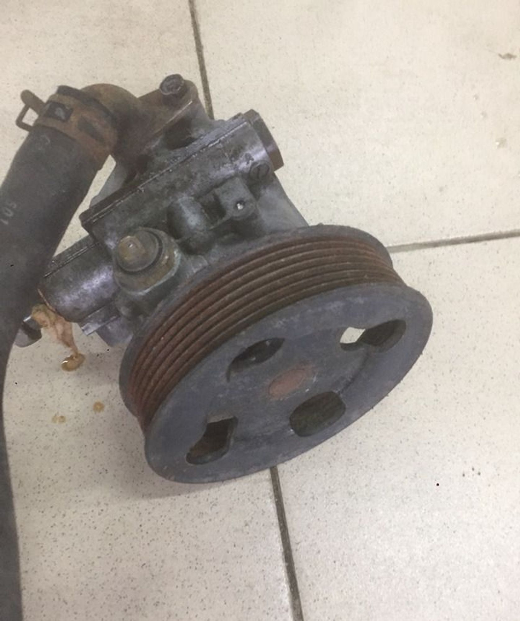 Mitsubishi pajero 3 насос гур, 6000 рублей, Брянск