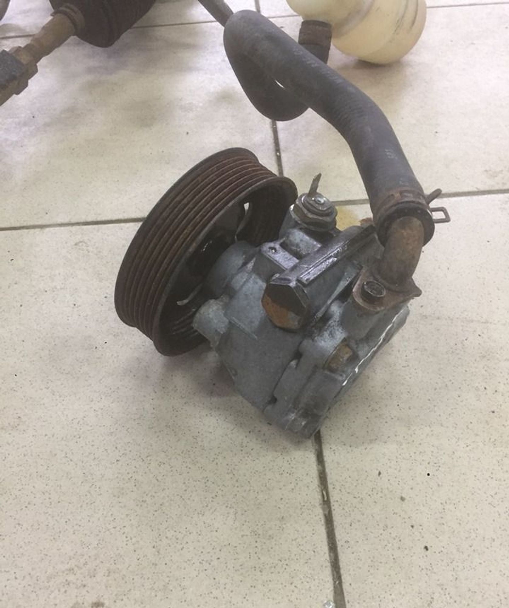 Mitsubishi pajero 3 насос гур, 6000 рублей, Брянск