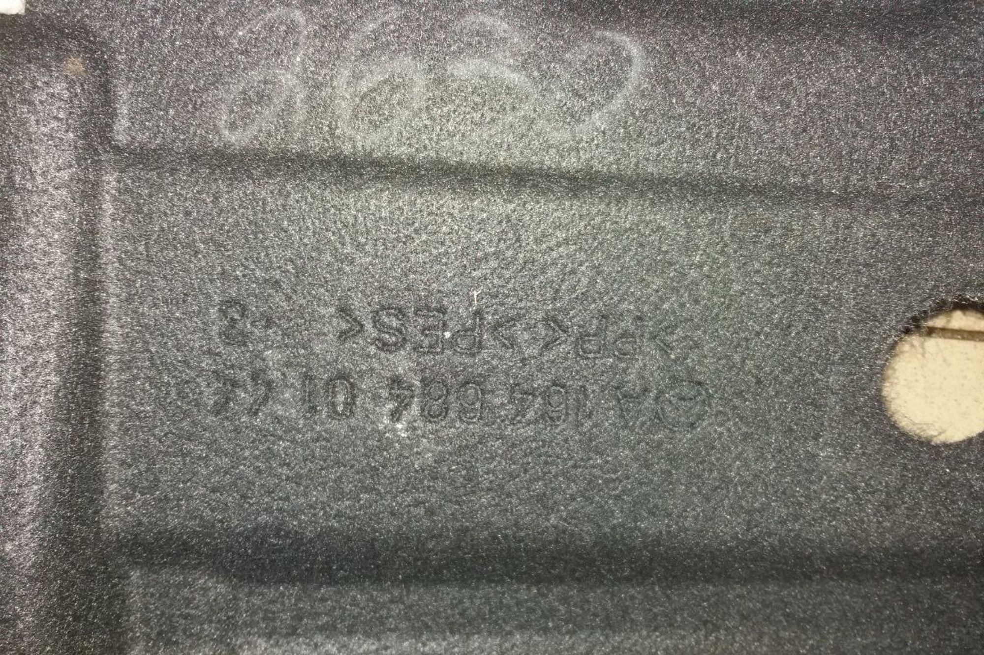 Обшивка багажника Mercedes W164, 1000 рублей, Брянск