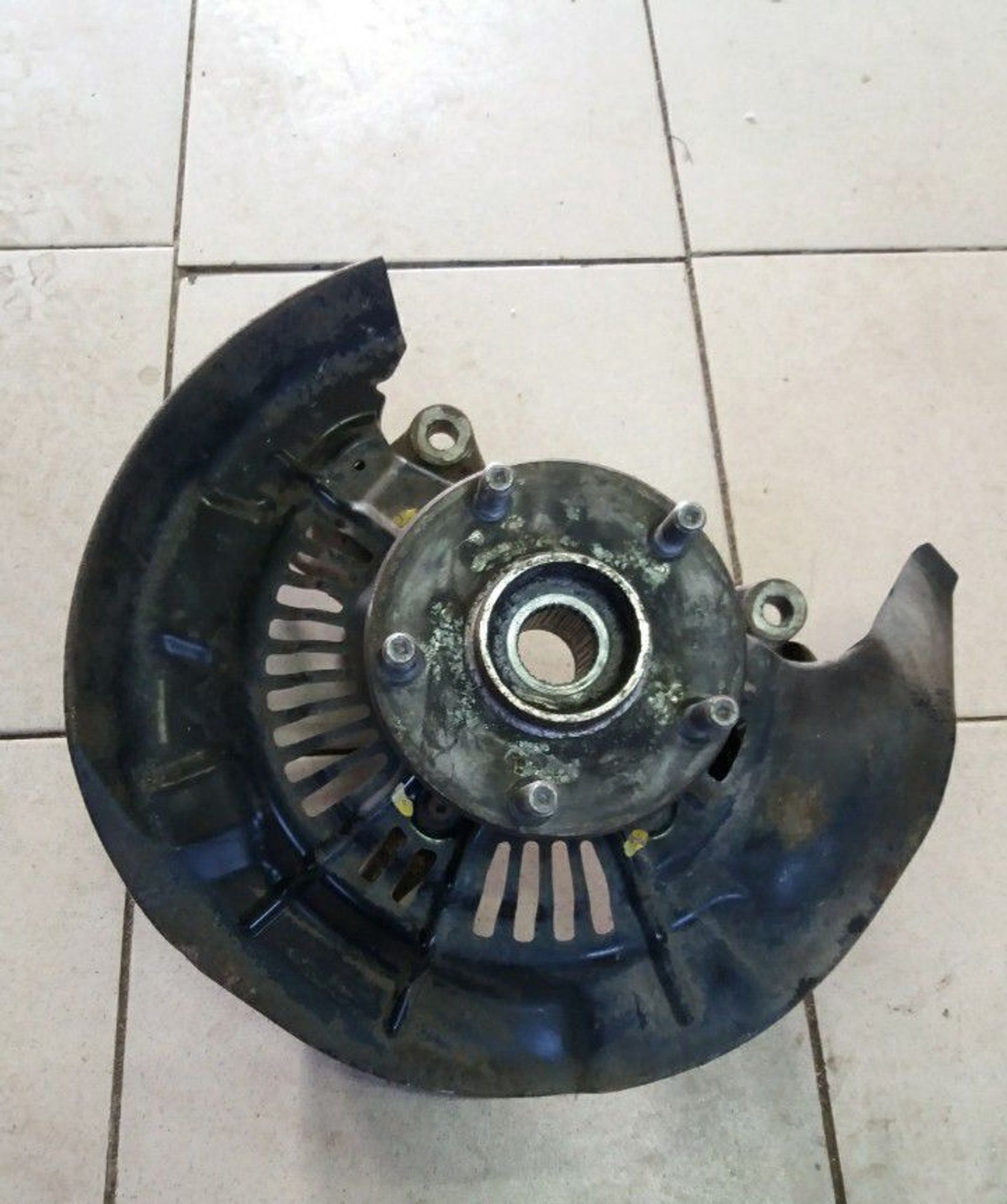 Кулак передний правый Lexus RX 3 2009-2015г, 15000 рублей, Брянск