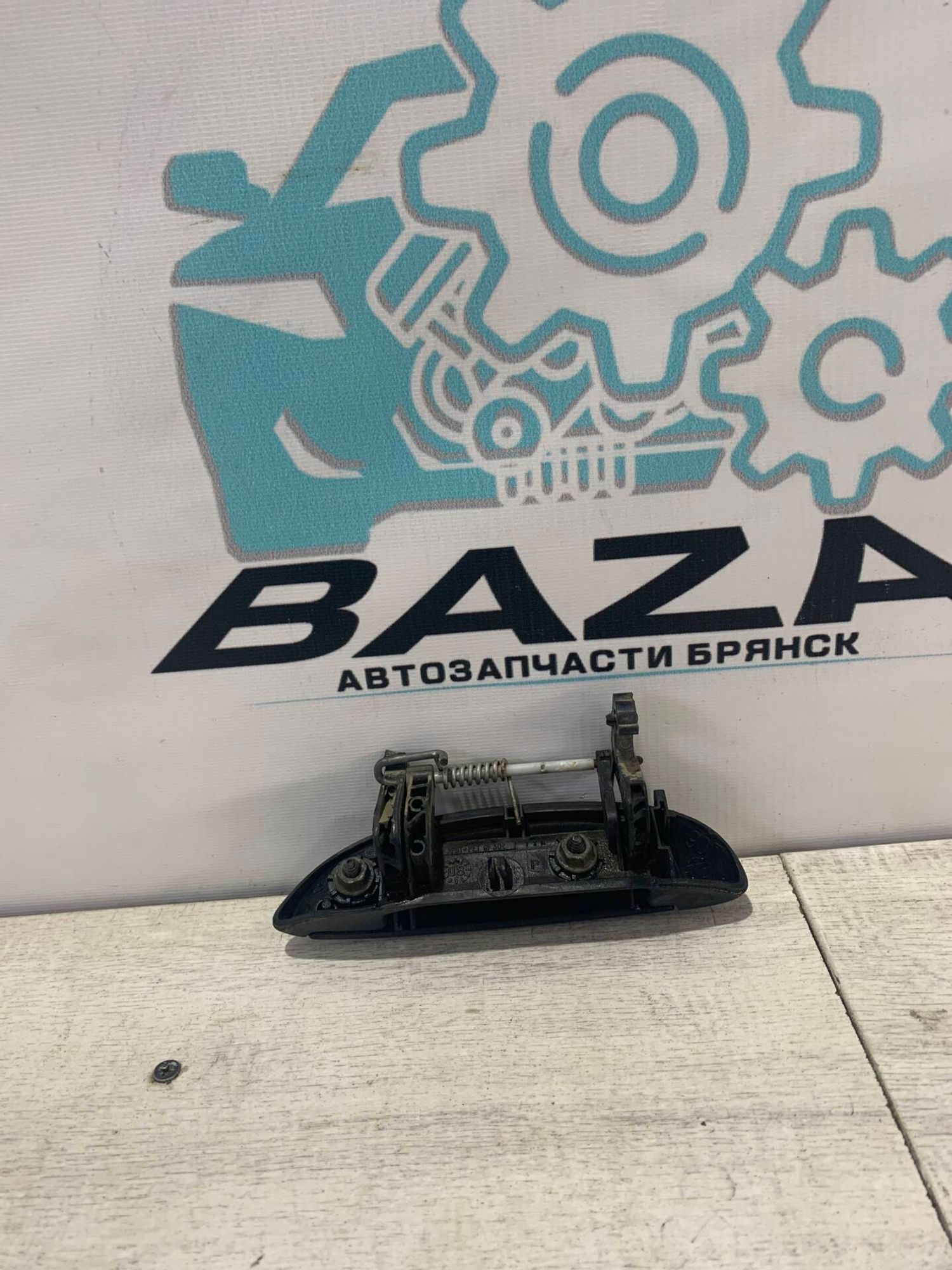 Ручка передней правой двери  Renault Logan, 1000 рублей, Брянск