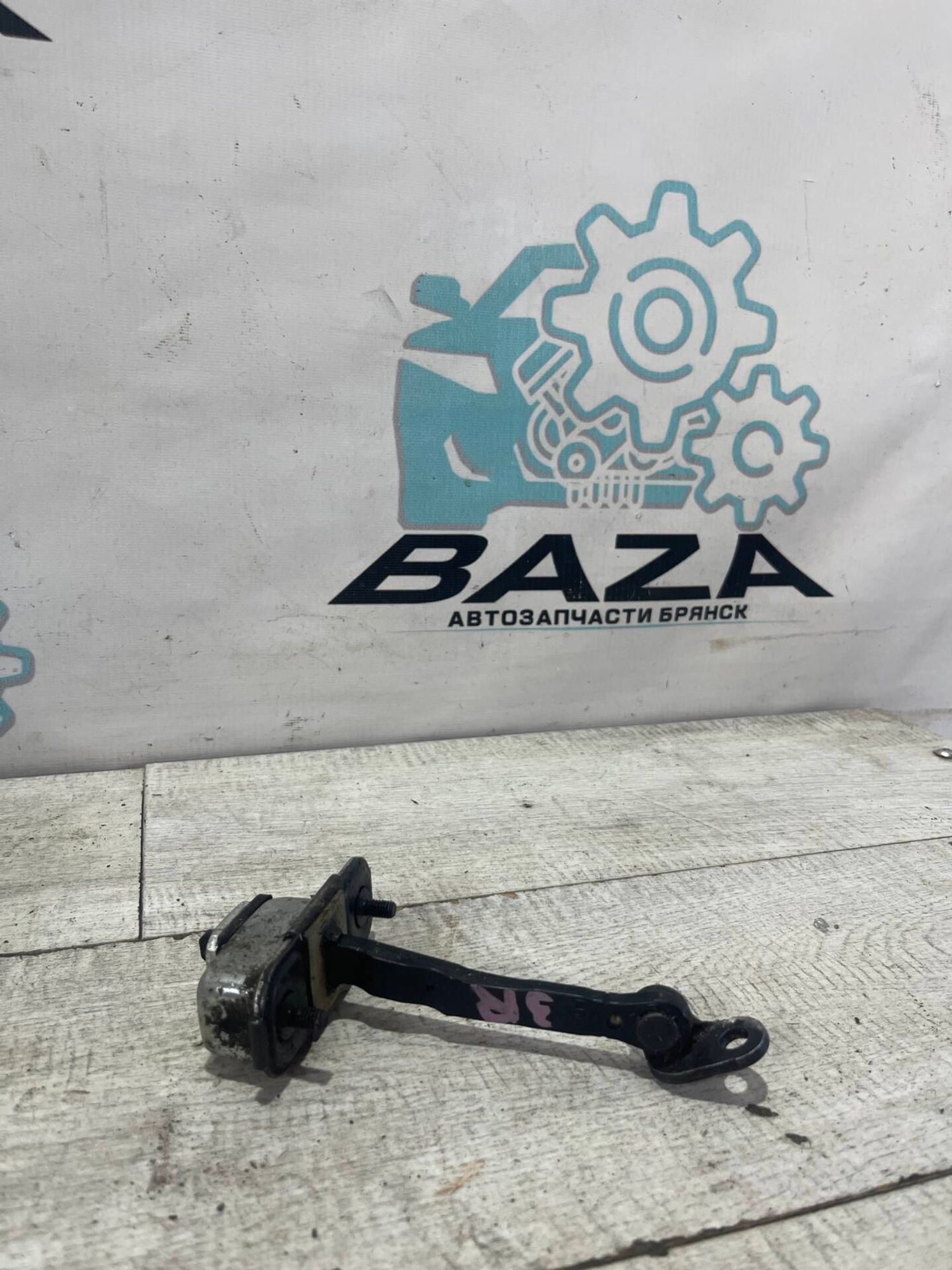 Ограничитель задней правой  двери Hyundai ix35, 500 рублей, Брянск