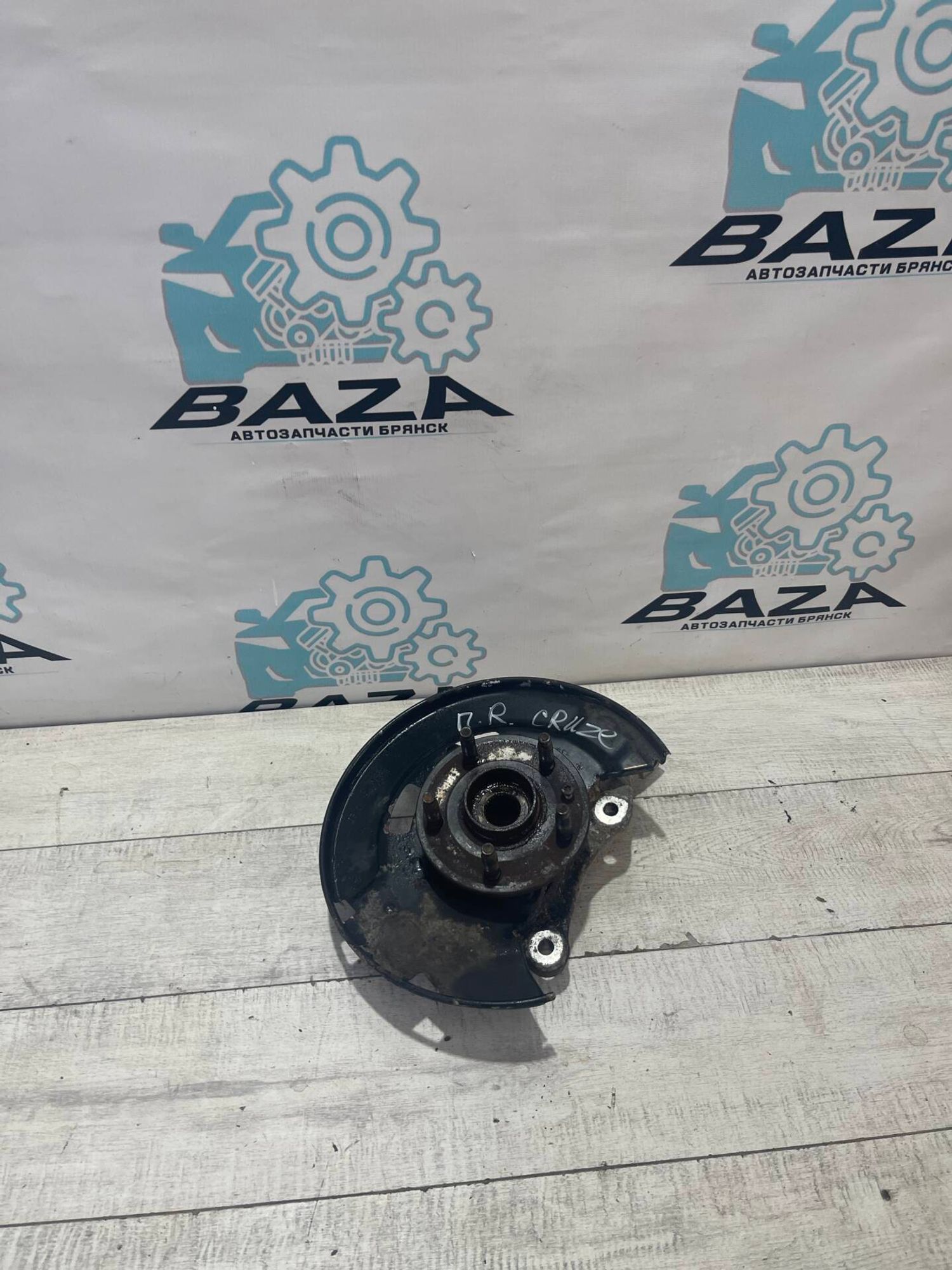 Кулак передний правый Chevrolet Cruze, 3000 рублей, Брянск