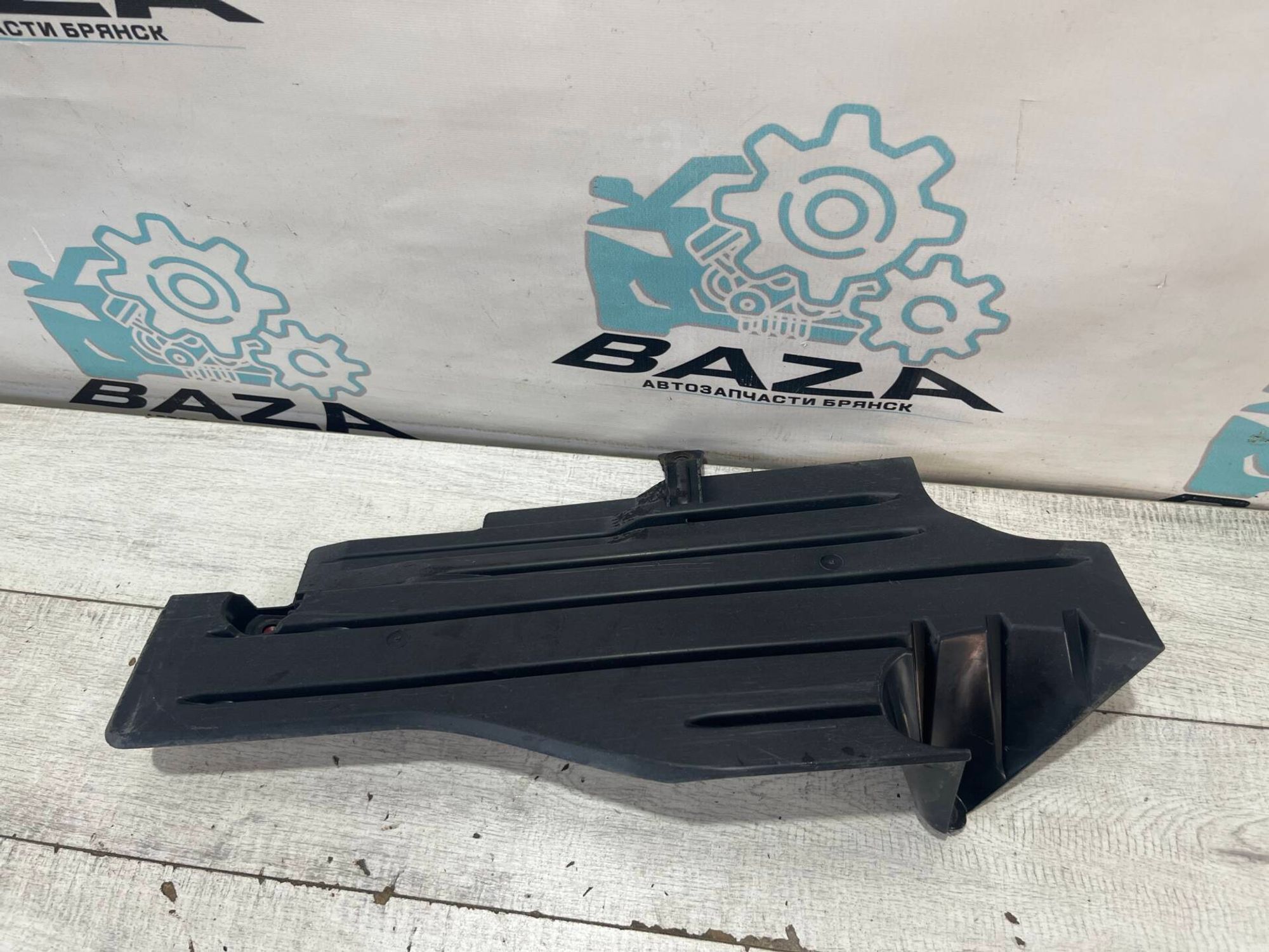 Антигравийная защита левая Ford Focus 3, 1000 рублей, Брянск