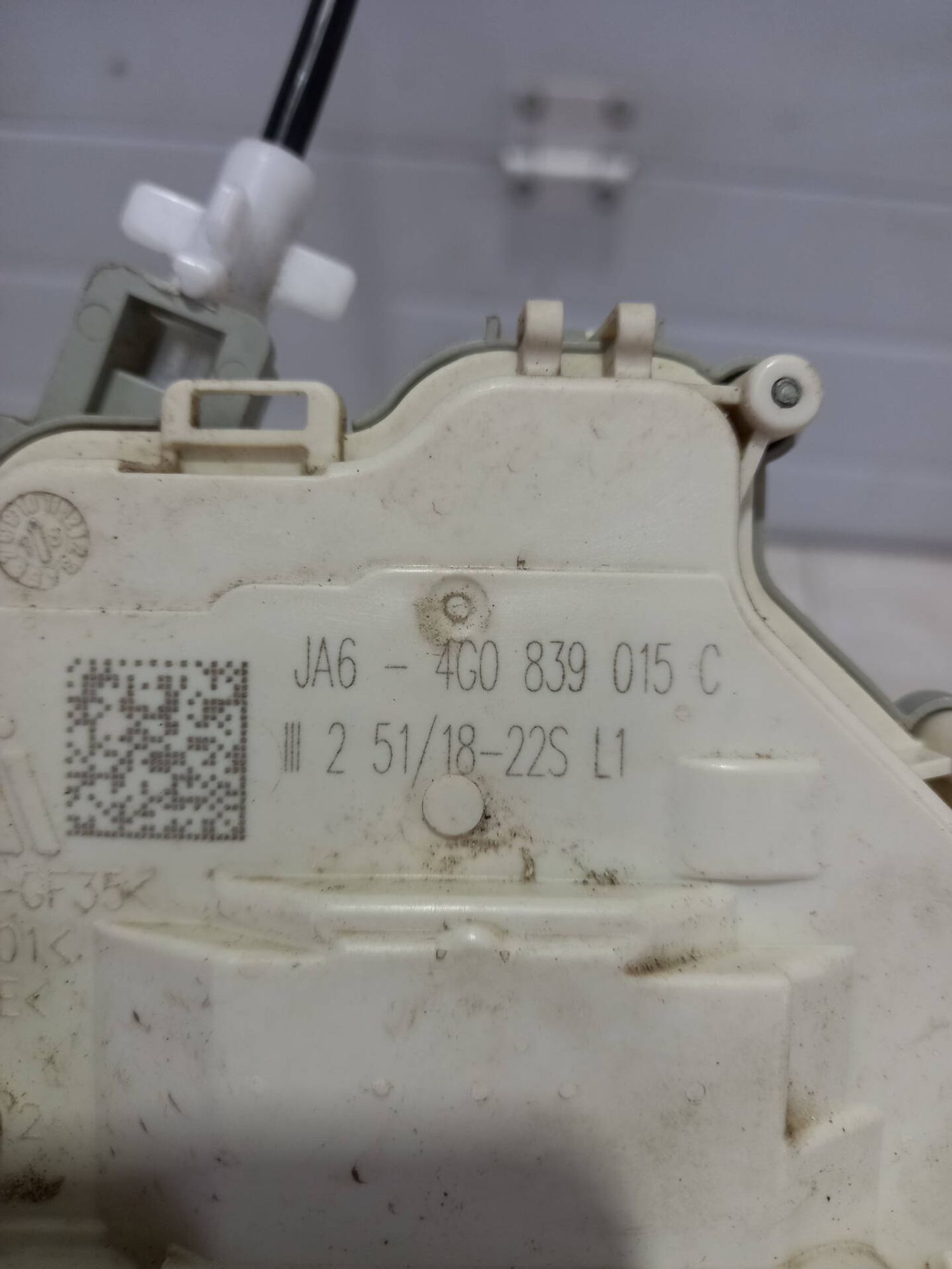 Замок двери задней левой Volkswagen Touareg 3, 5000 рублей, Брянск