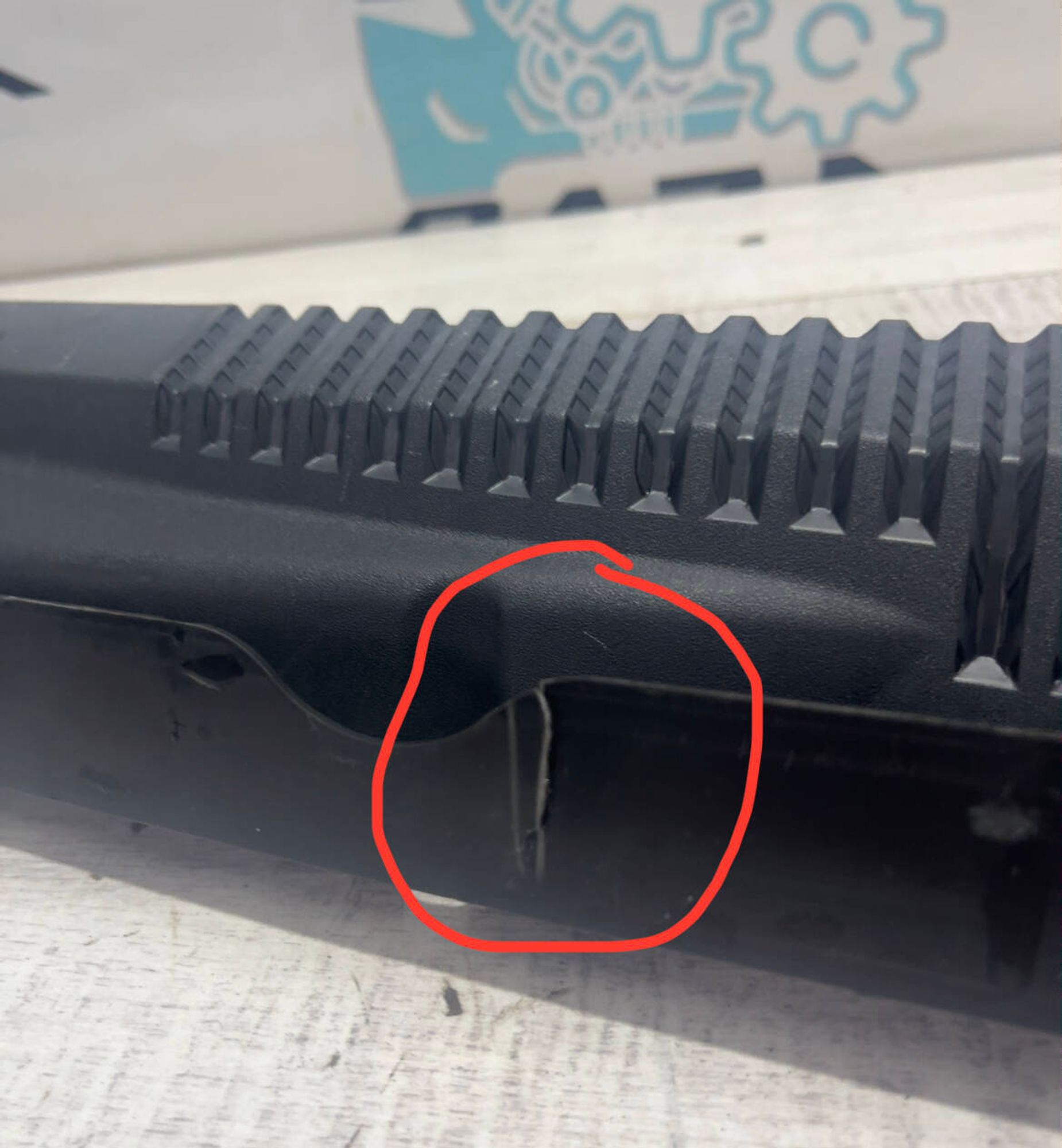 Водосток / жабо правая часть  Chevrolet Cruze, 800 рублей, Брянск