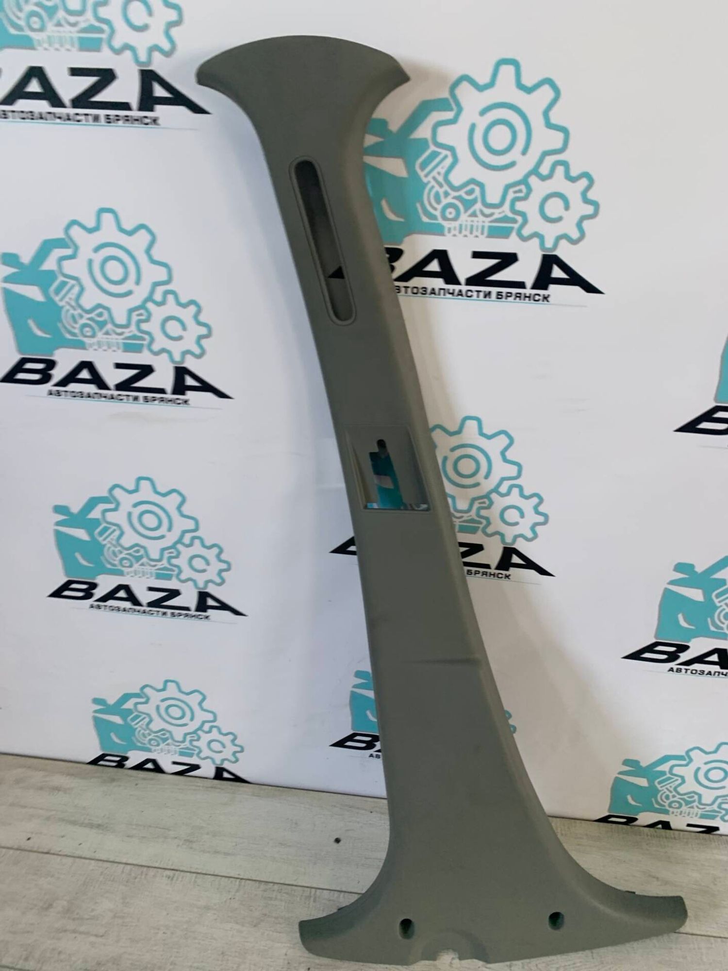 Обшивка средней левой  стойки  Renault Logan, 500 рублей, Брянск