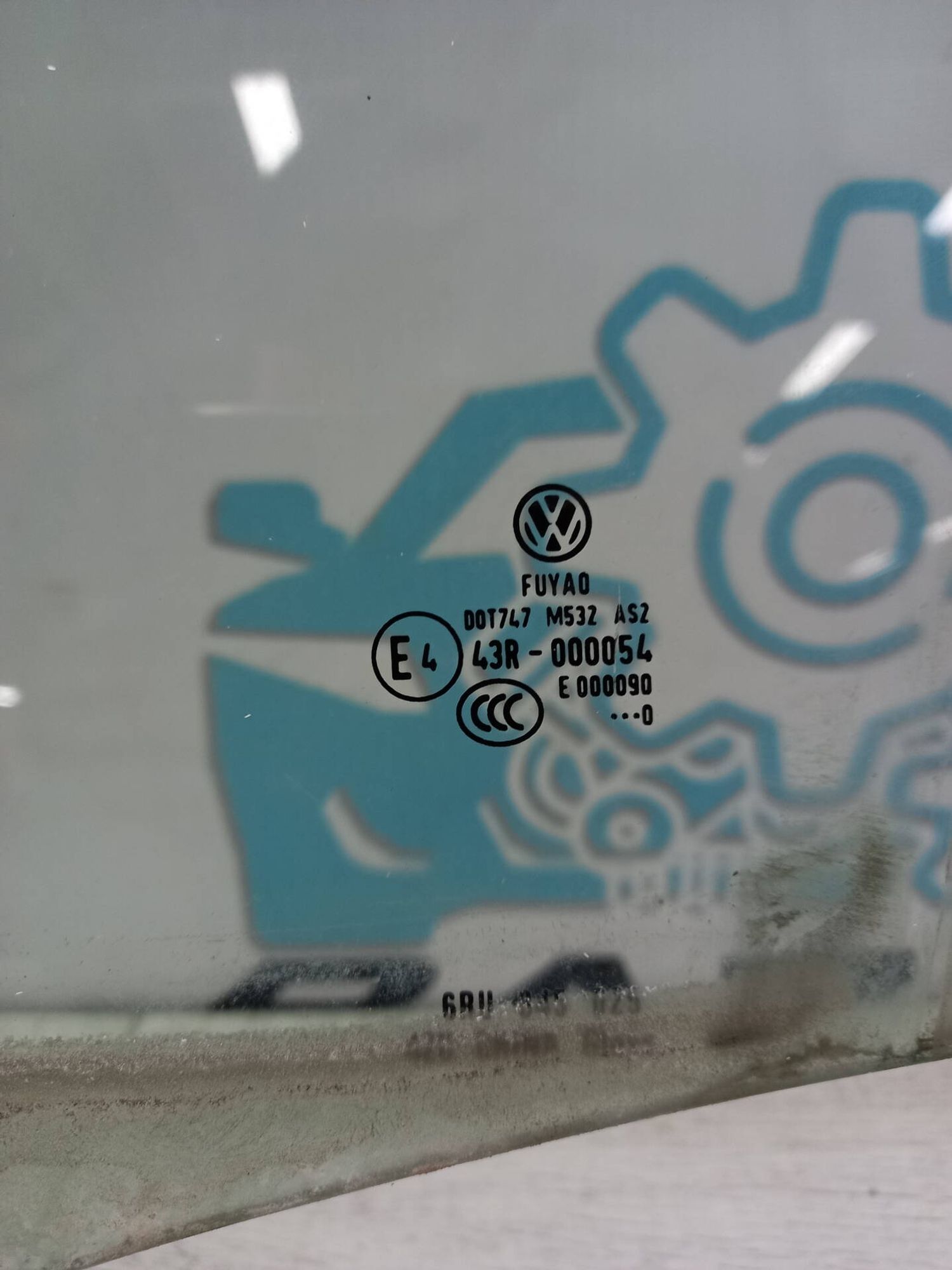 Стекло заднее левое Volkswagen Polo 5, 2000 рублей, Брянск