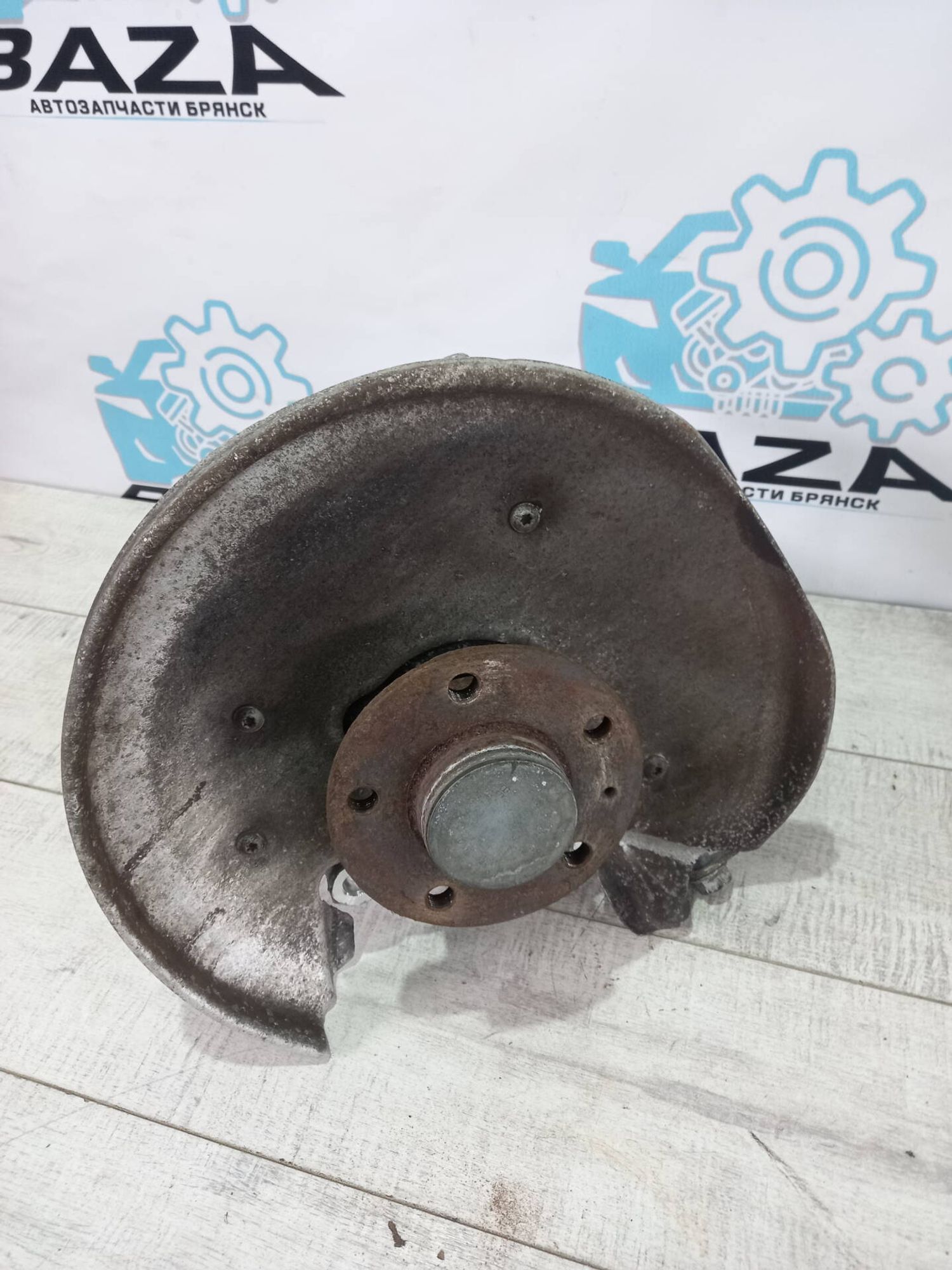 Кулак задний левый Audi A6 C7, 10000 рублей, Брянск