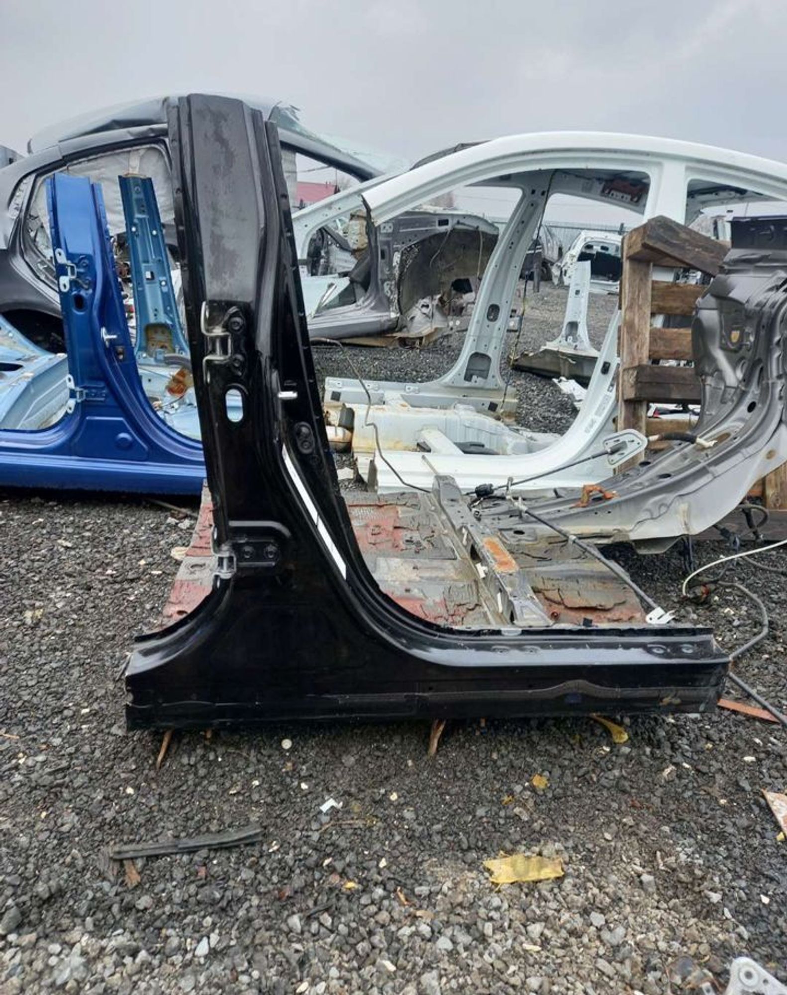 Стойка центральная правая Lexus RX, 8000 рублей, Брянск