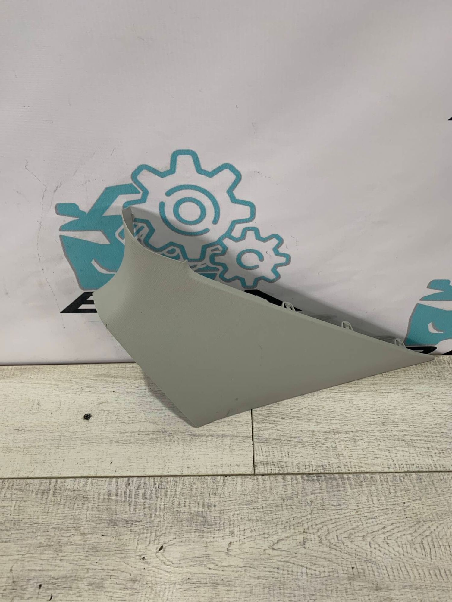 Обшивка задней левой  стойки  Skoda Rapid, 500 рублей, Брянск