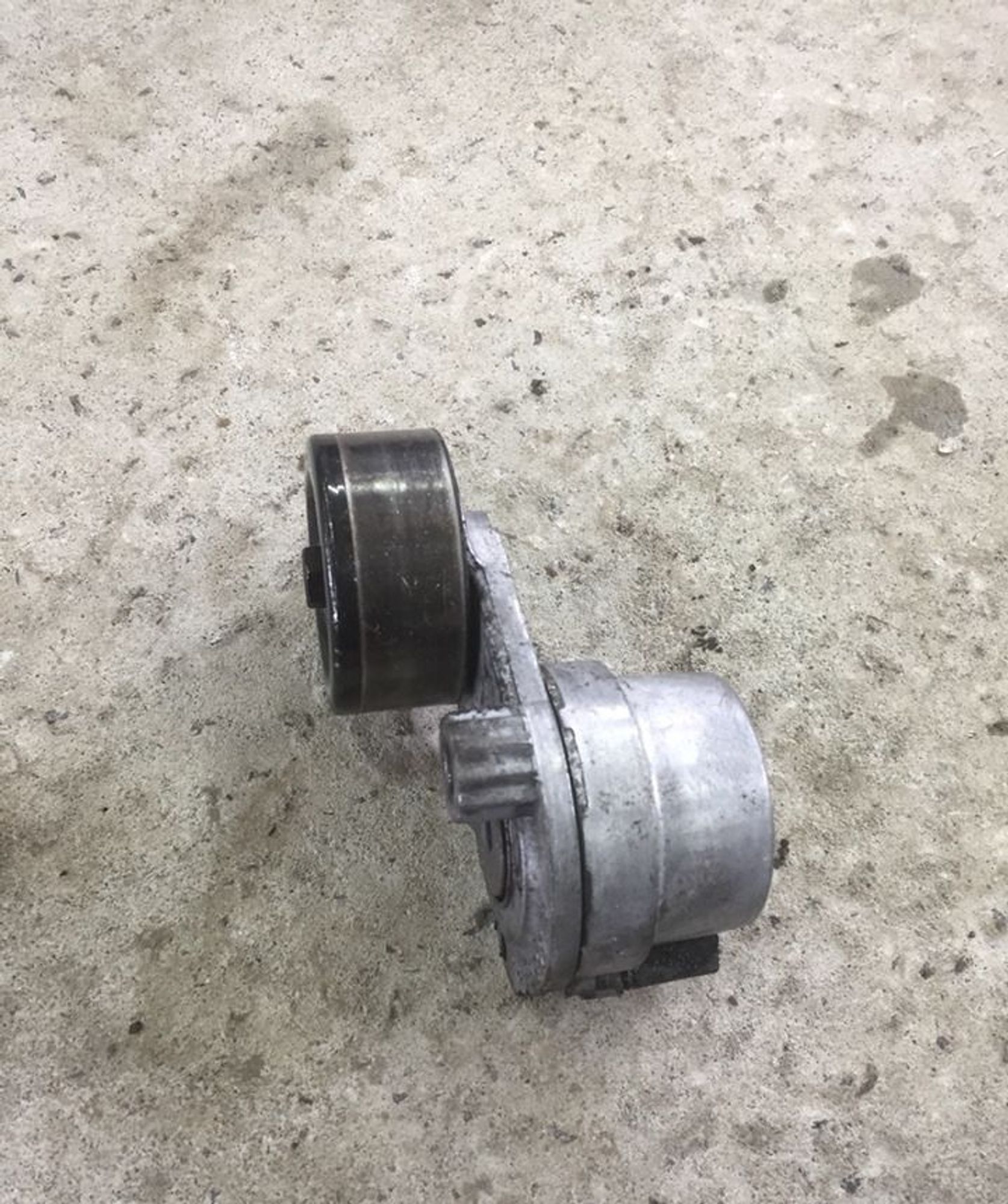 Chevrolet Cruze натяжитель ремня, 1500 рублей, Брянск