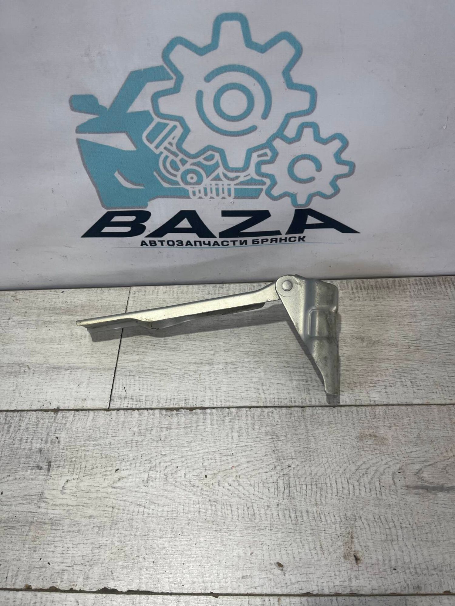 Петля капота левая Volkswagen Polo 5, 1500 рублей, Брянск