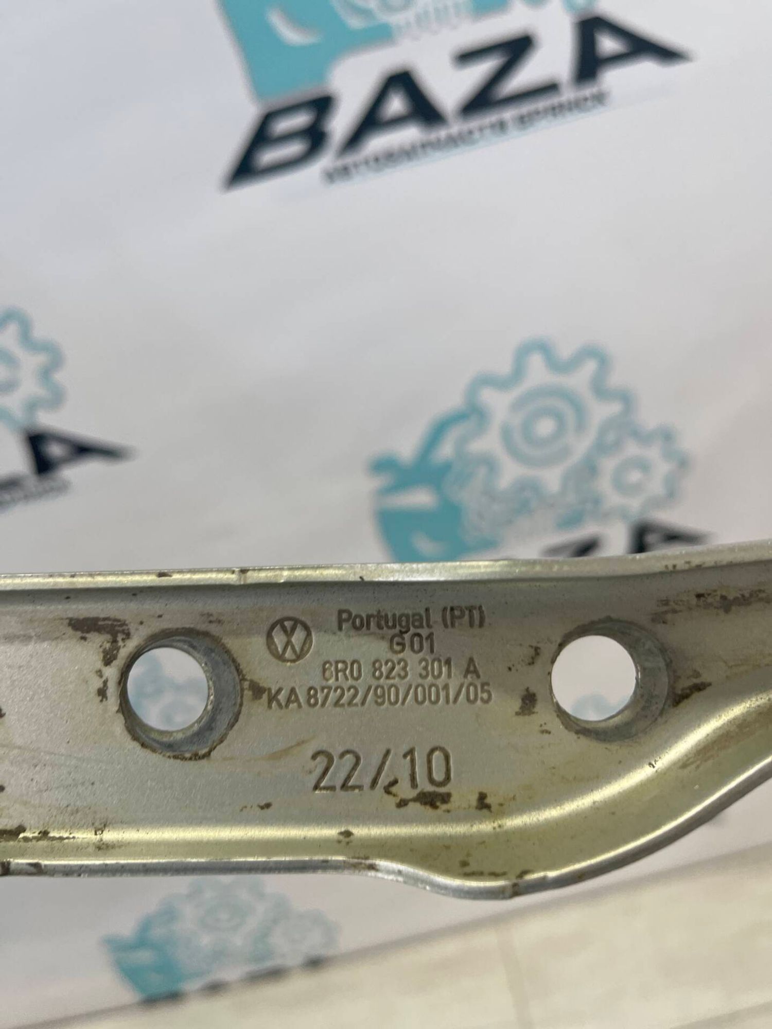 Петля капота левая Volkswagen Polo 5, 1500 рублей, Брянск