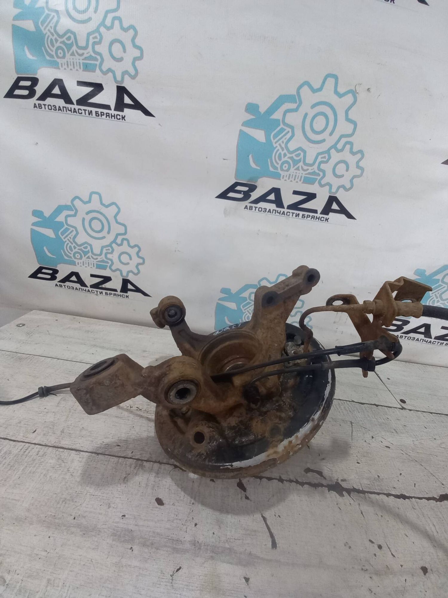 Кулак задний левый Renault Duster, 6000 рублей, Брянск