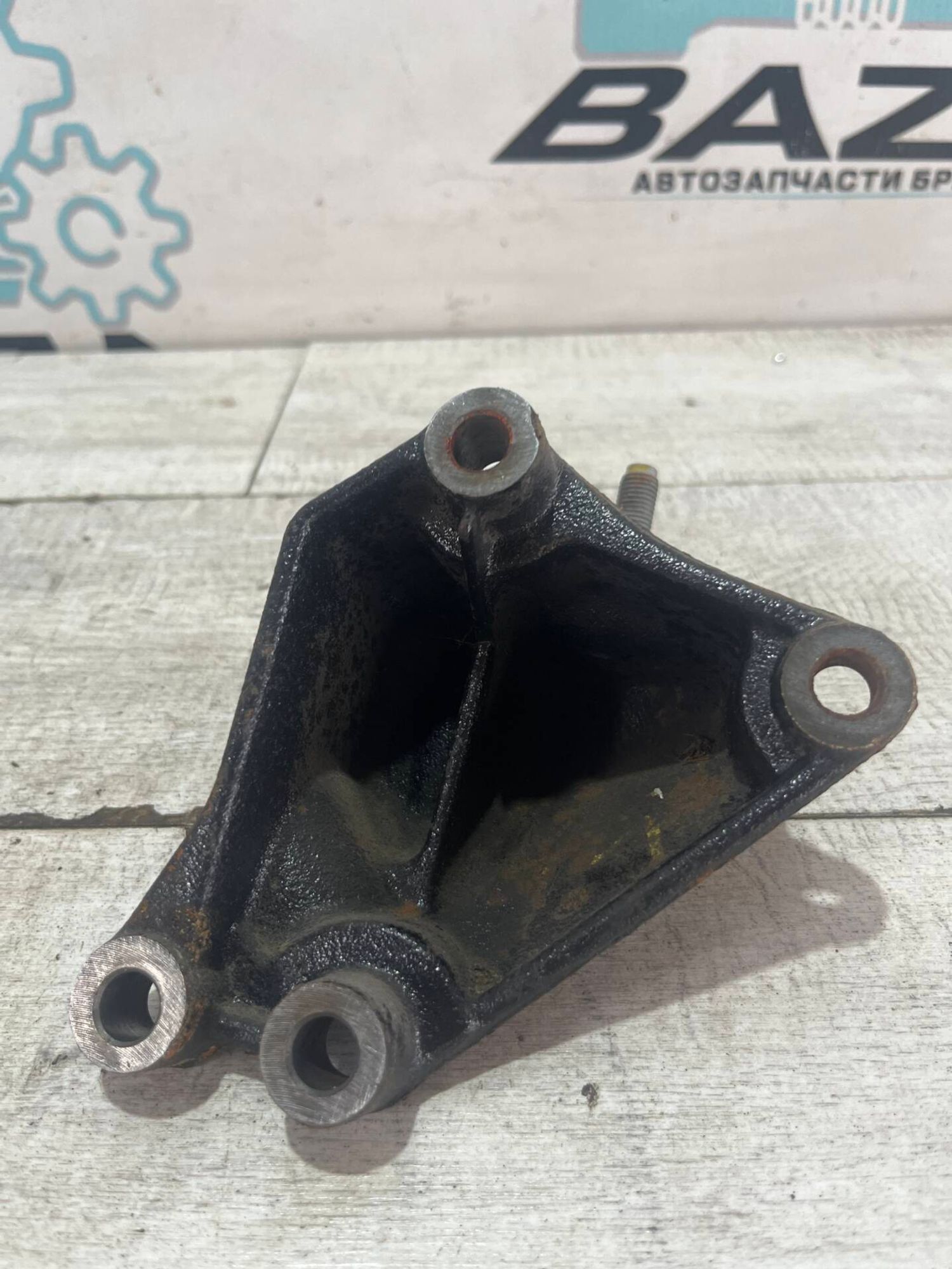 Кронштейн двигателя G4FG Kia Ceed 2, 2000 рублей, Брянск