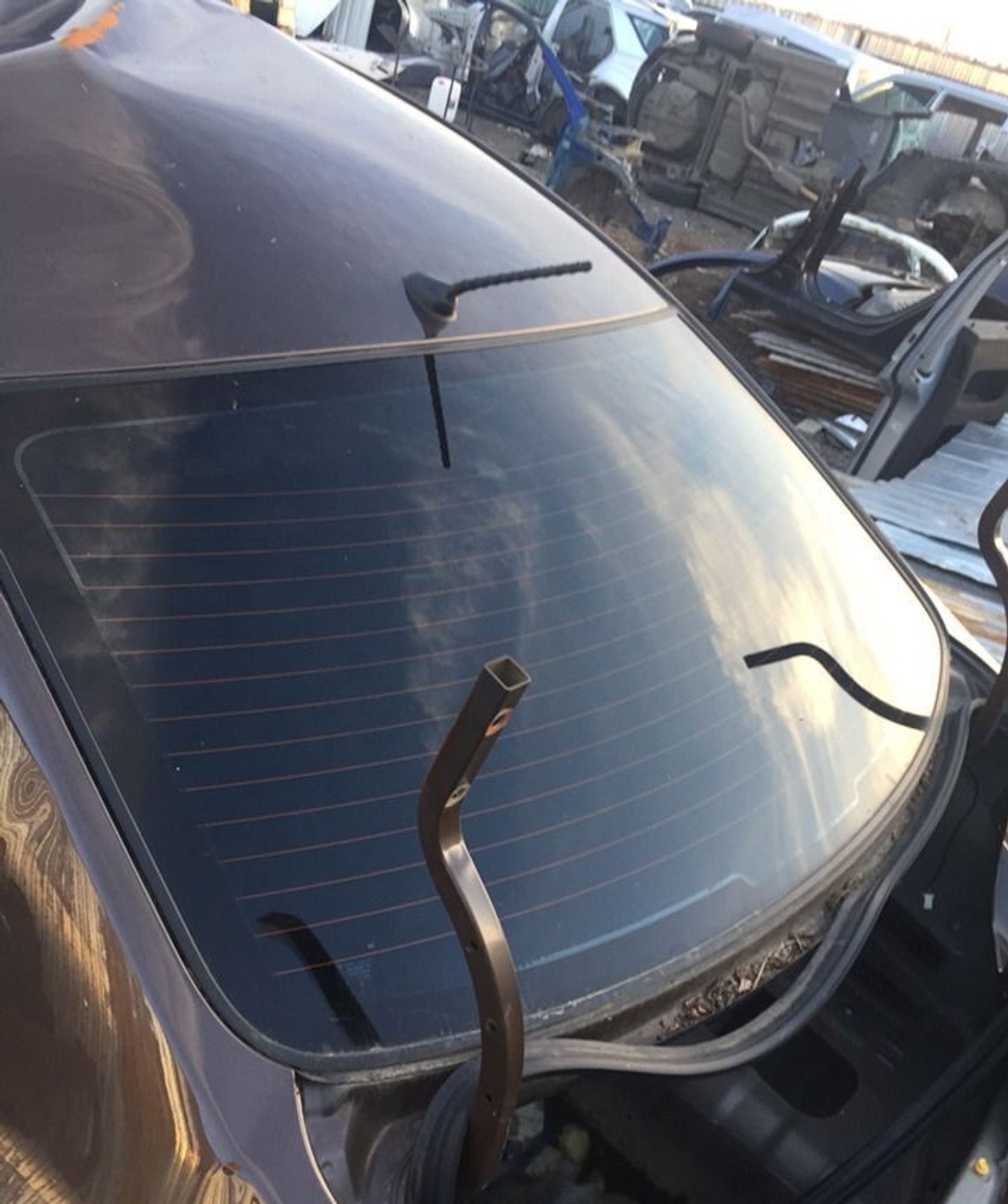 Hyundai Solaris Стекло заднее оригинал, 4000 рублей, Брянск