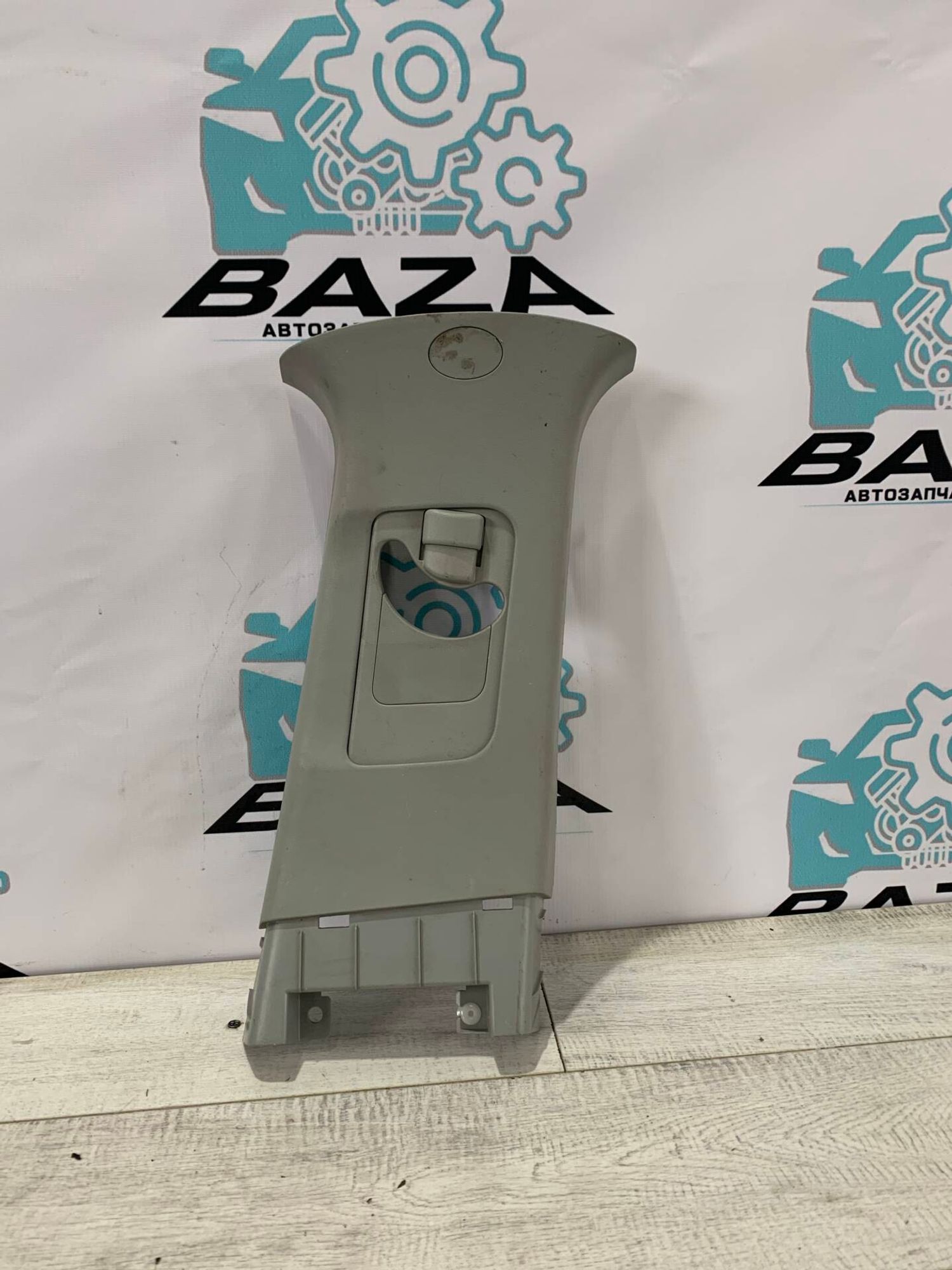 Обшивка средней правой стойки Mitsubishi ASX, 700 рублей, Брянск