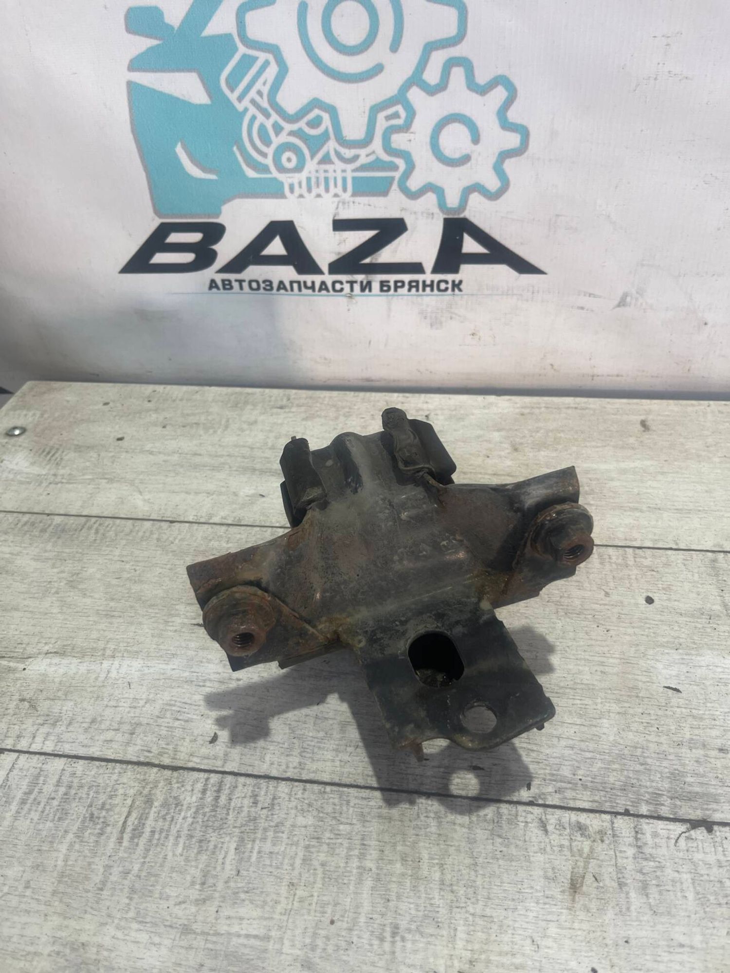 Опора двигателя Volkswagen Polo 5, 2000 рублей, Брянск