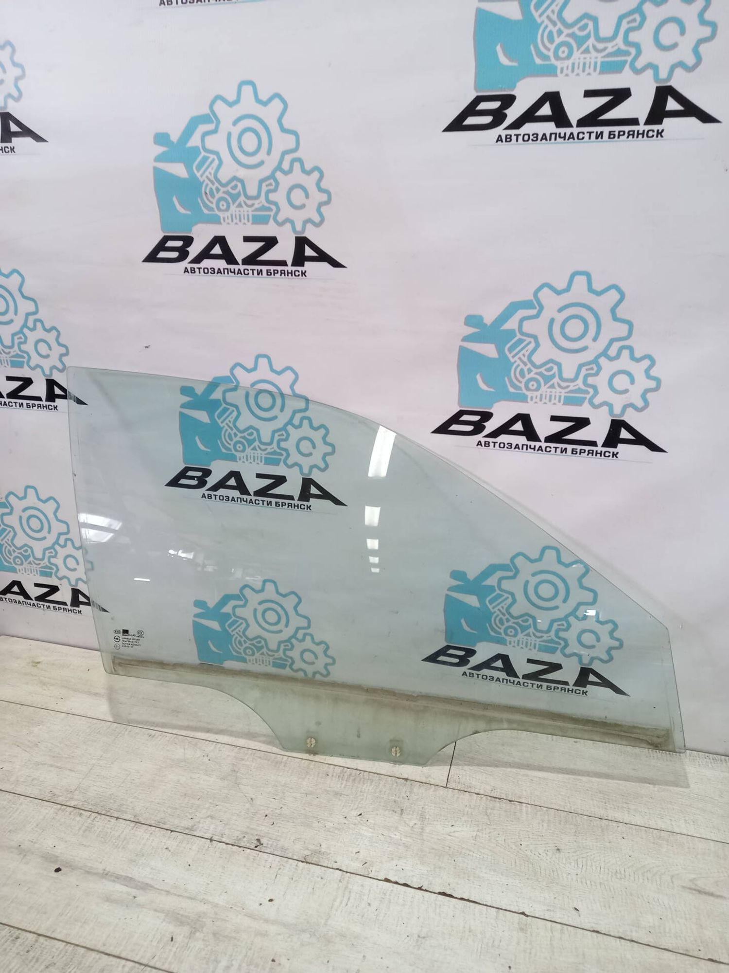 Стекло переднее правое Kia Spectra, 2000 рублей, Брянск