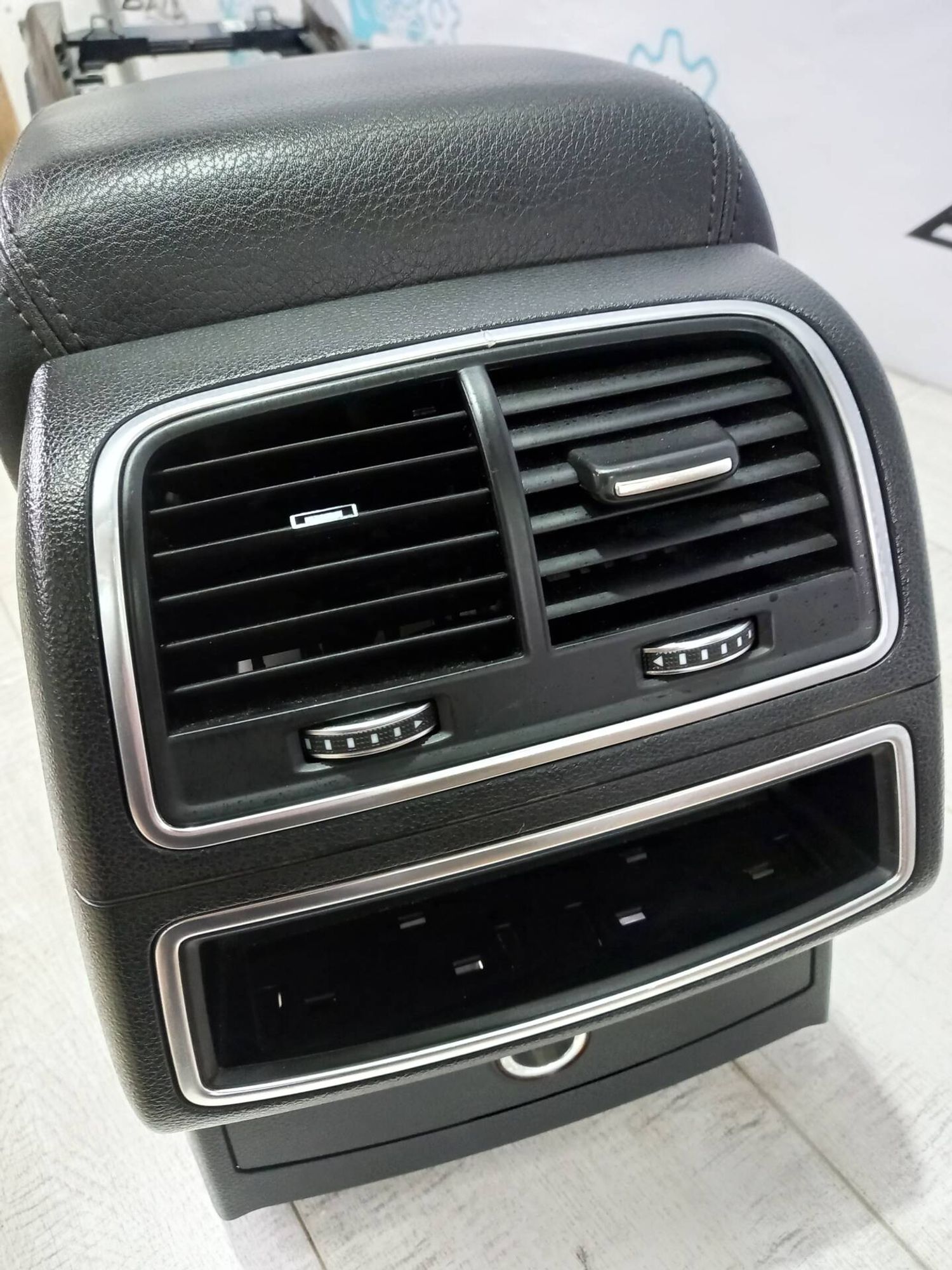 Центральная консоль Audi A6 C7, 10000 рублей, Брянск