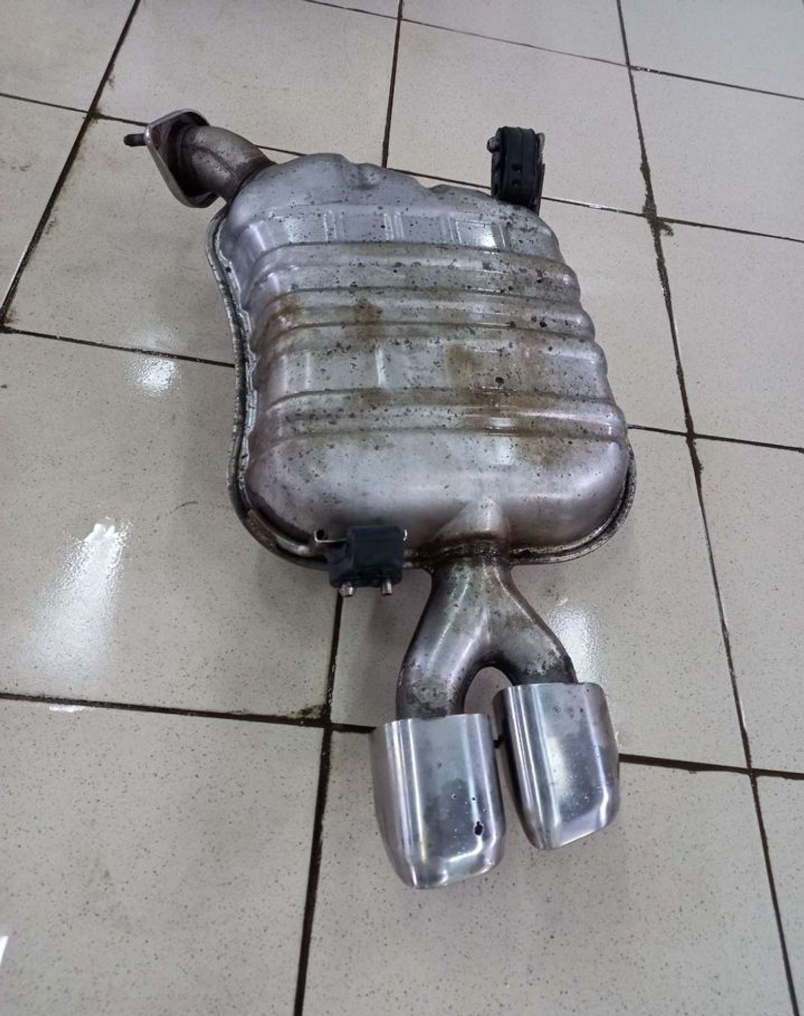 Глушитель Hyundai Santa Fe 4, 9000 рублей, Брянск