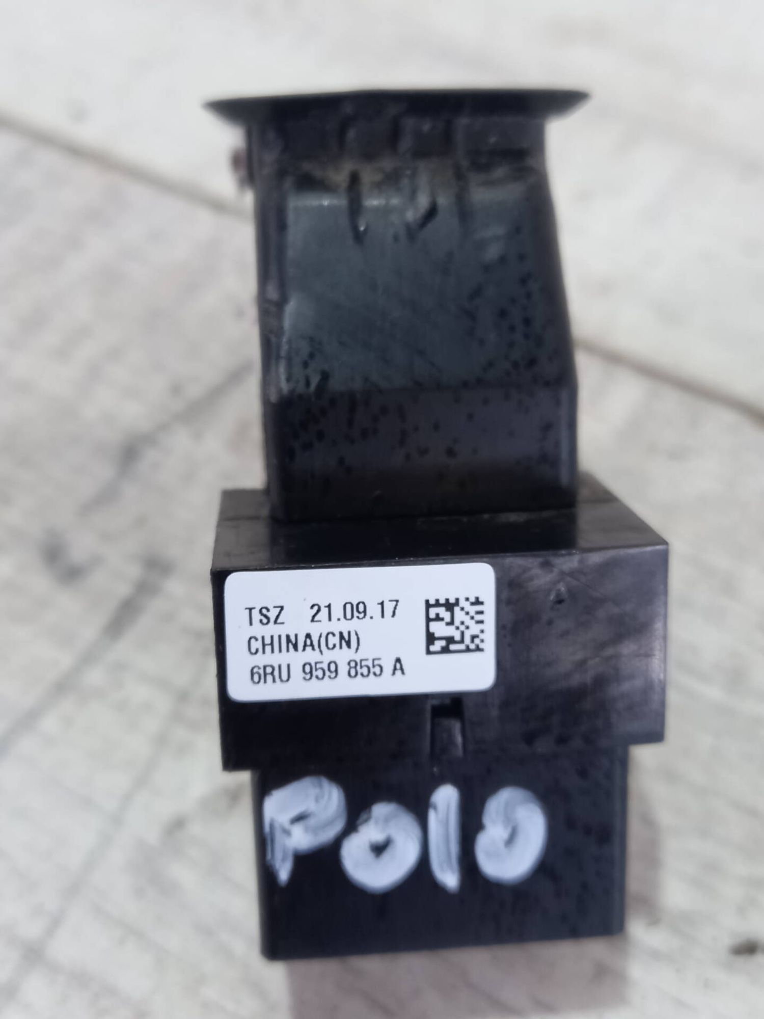 Кнопка стеклоподъемника Volkswagen Polo 5, 500 рублей, Брянск